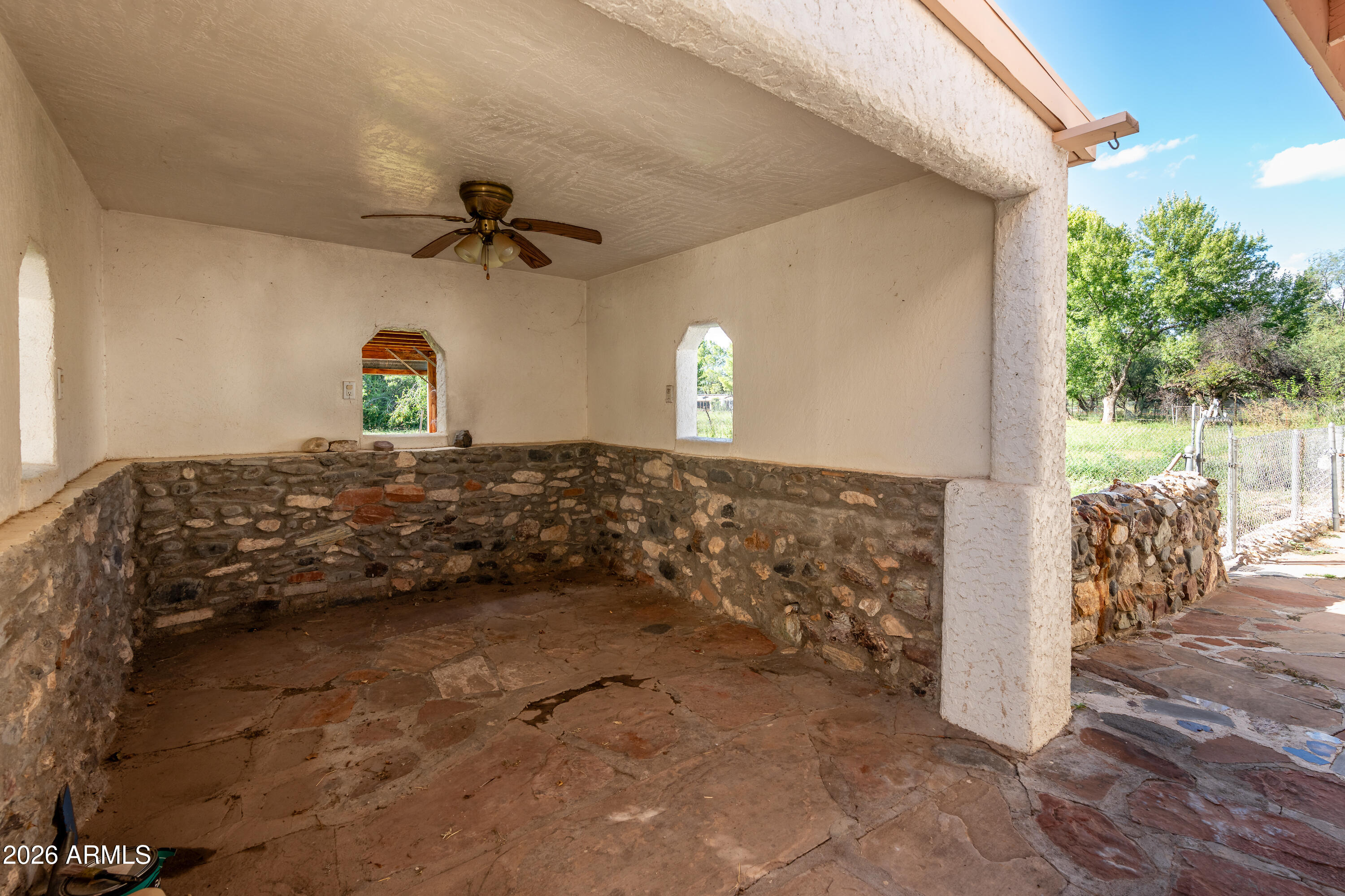 MEL GLO ESTATES - Residential