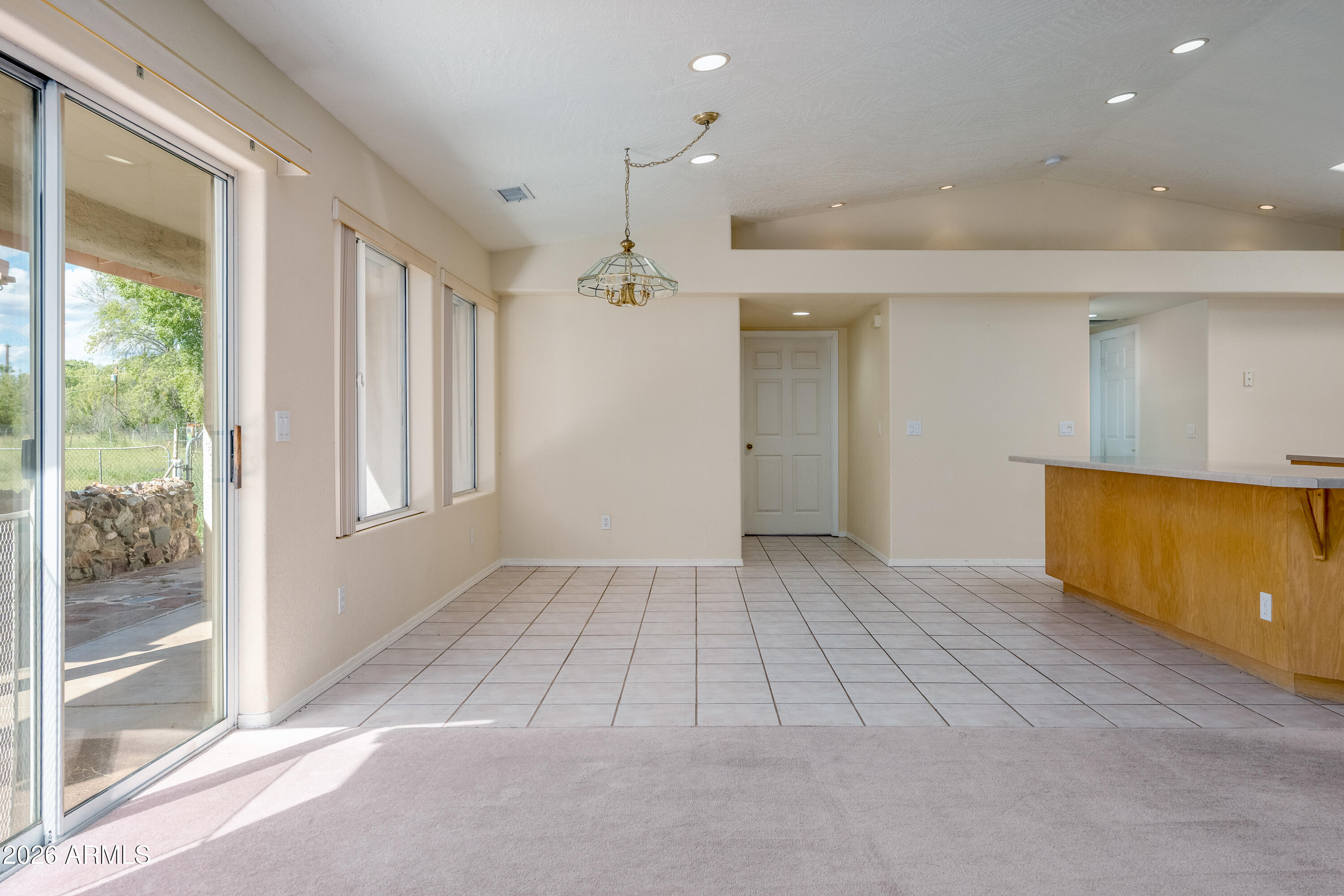 MEL GLO ESTATES - Residential
