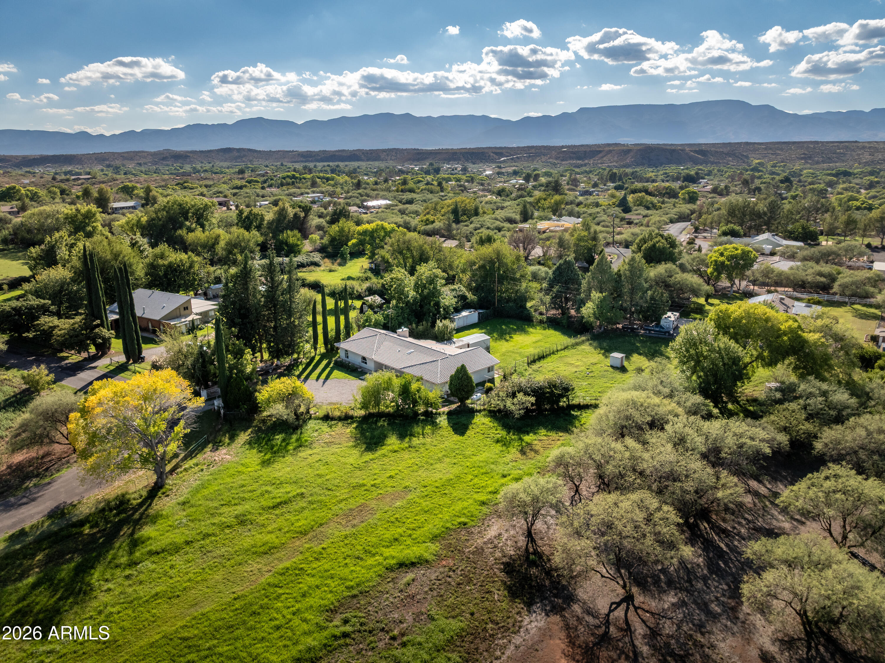 MEL GLO ESTATES - Residential