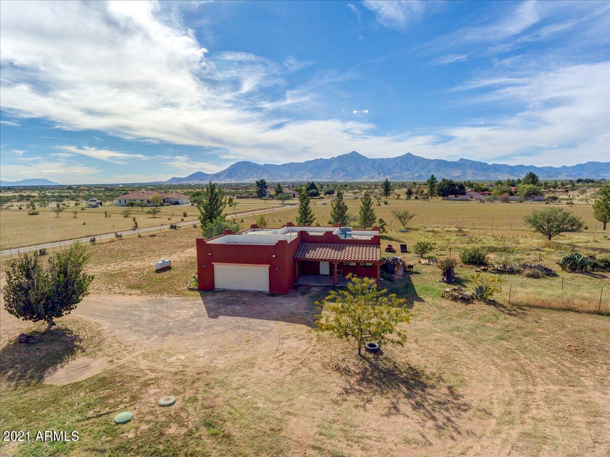 BARBARY ESTATES - Residential