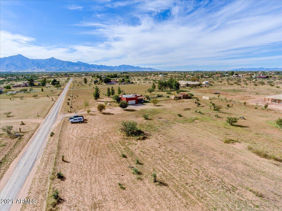 BARBARY ESTATES - Residential