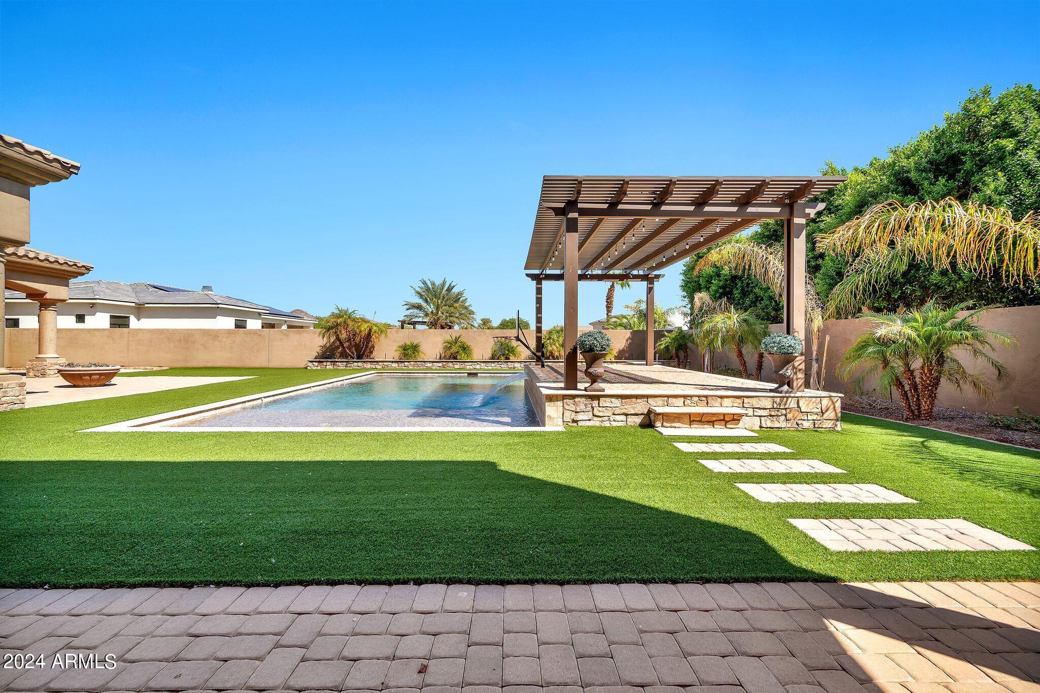 MELTON RANCH 2 - Residential