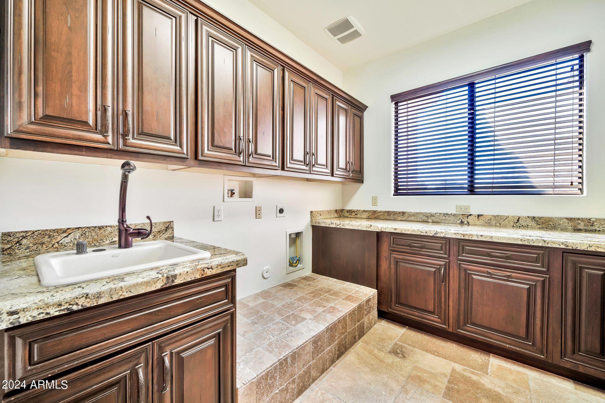 MELTON RANCH 2 - Residential