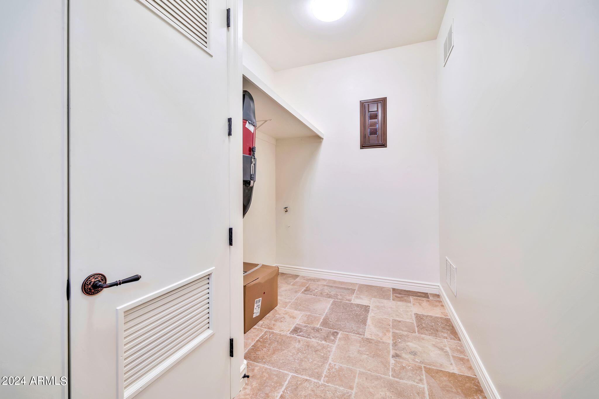 MELTON RANCH 2 - Residential