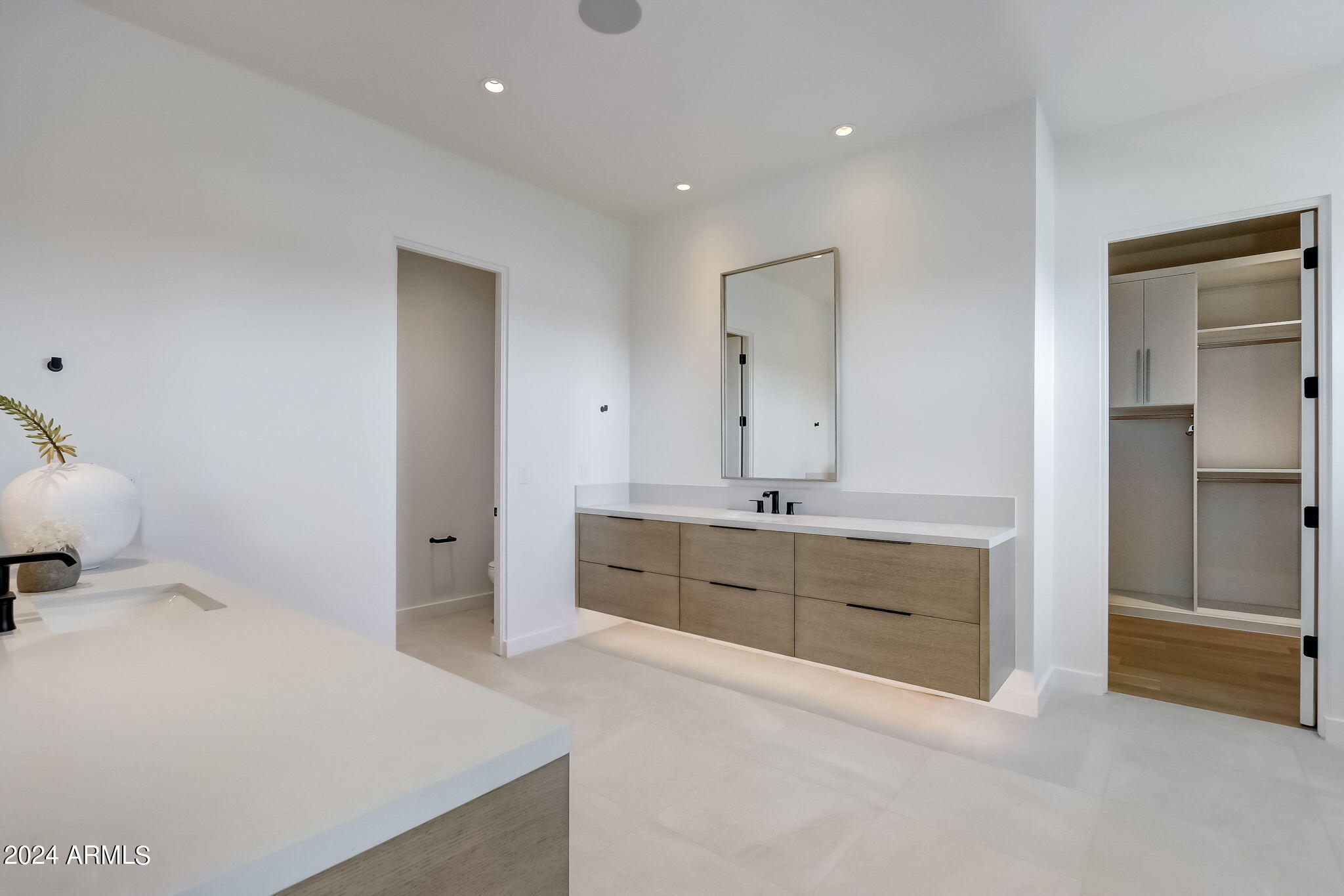 PHOENICIAN PARCEL F - Residential