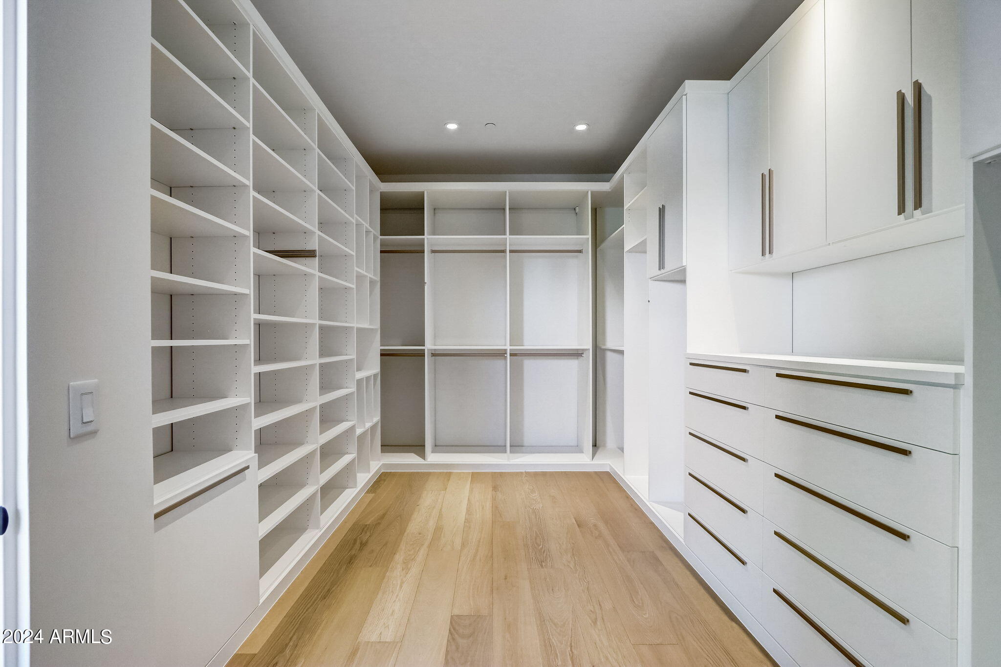 PHOENICIAN PARCEL F - Residential