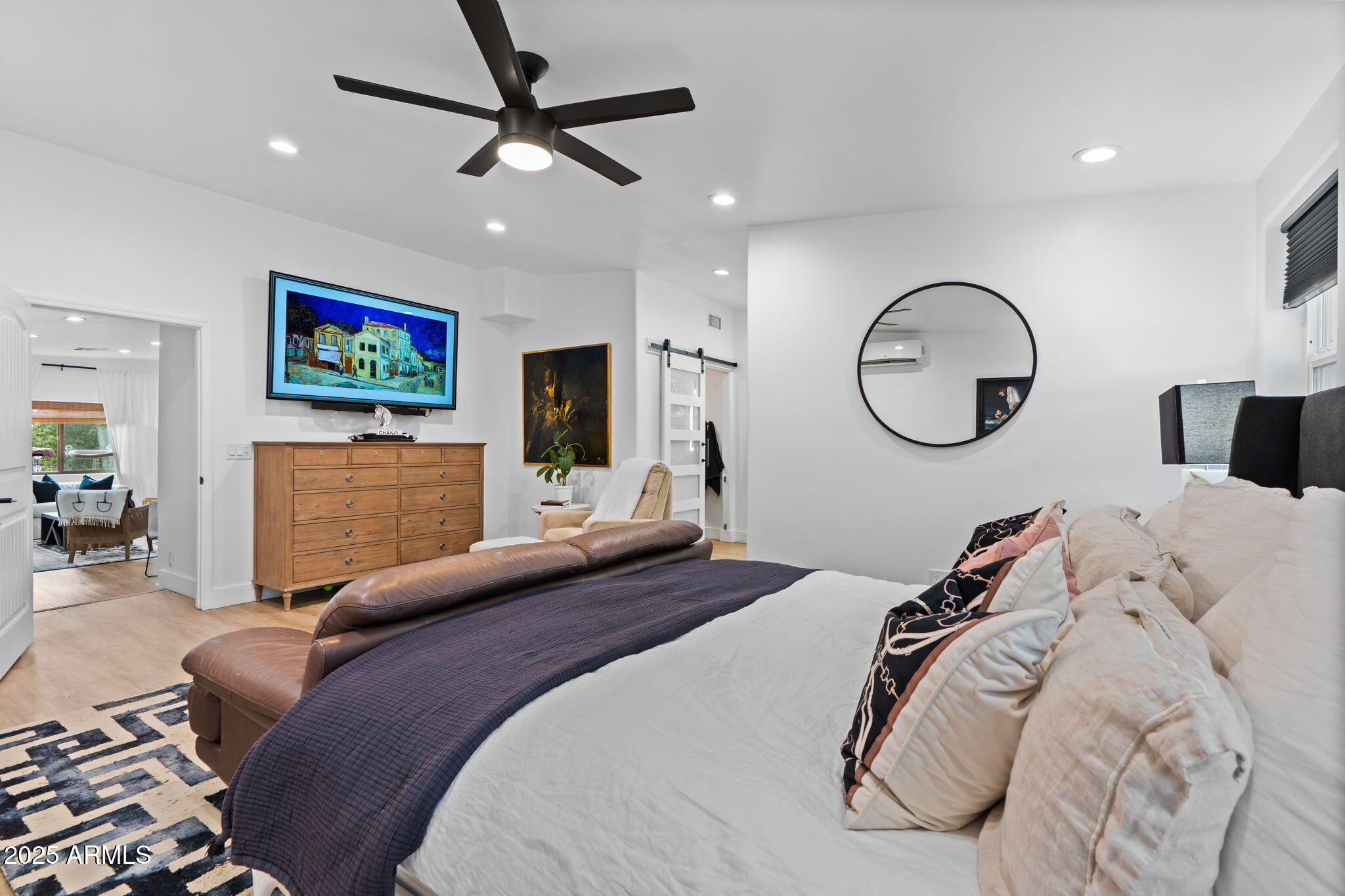 CUSTOM SCOTTSDALE RANCH - Residential