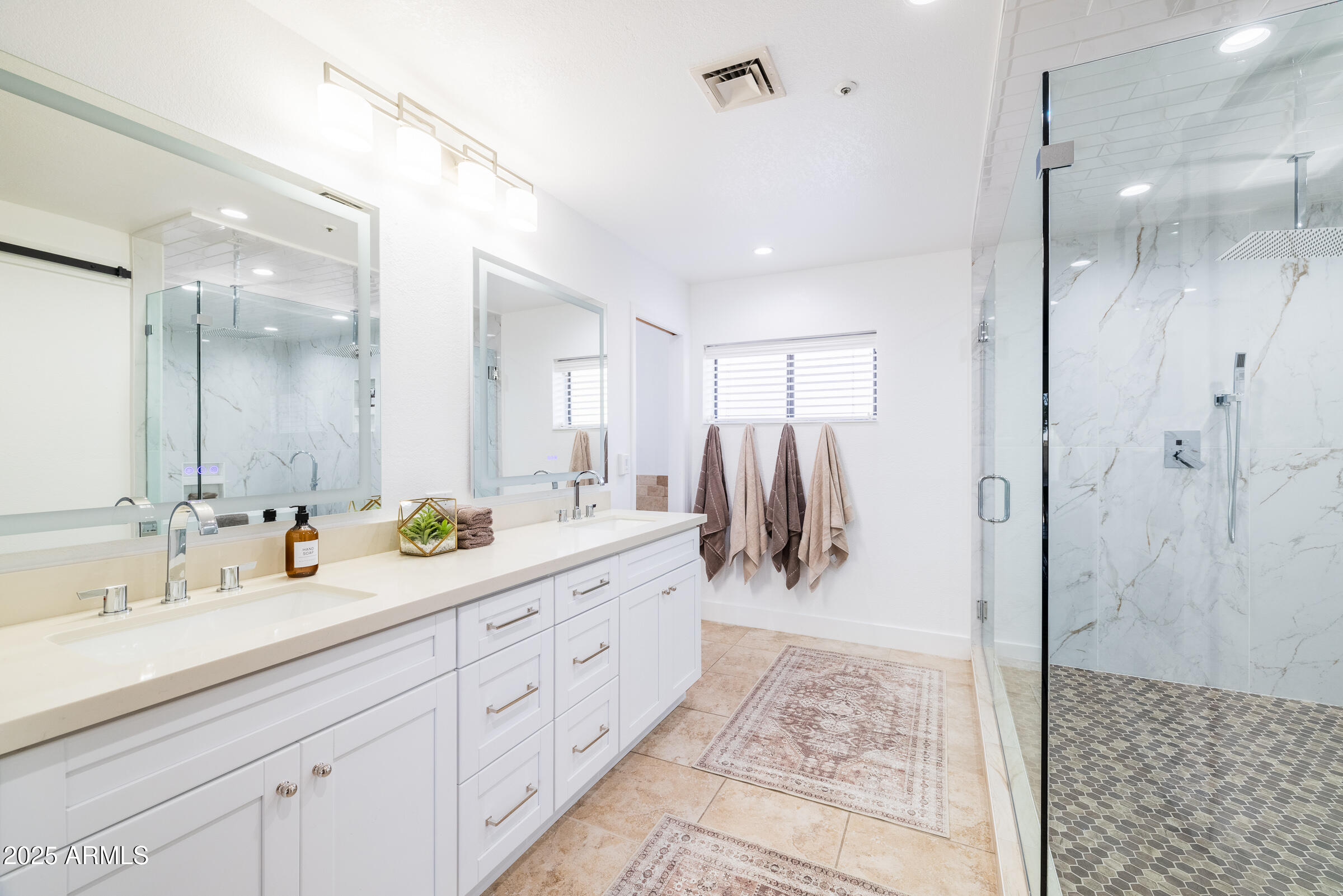 CUSTOM SCOTTSDALE RANCH - Residential