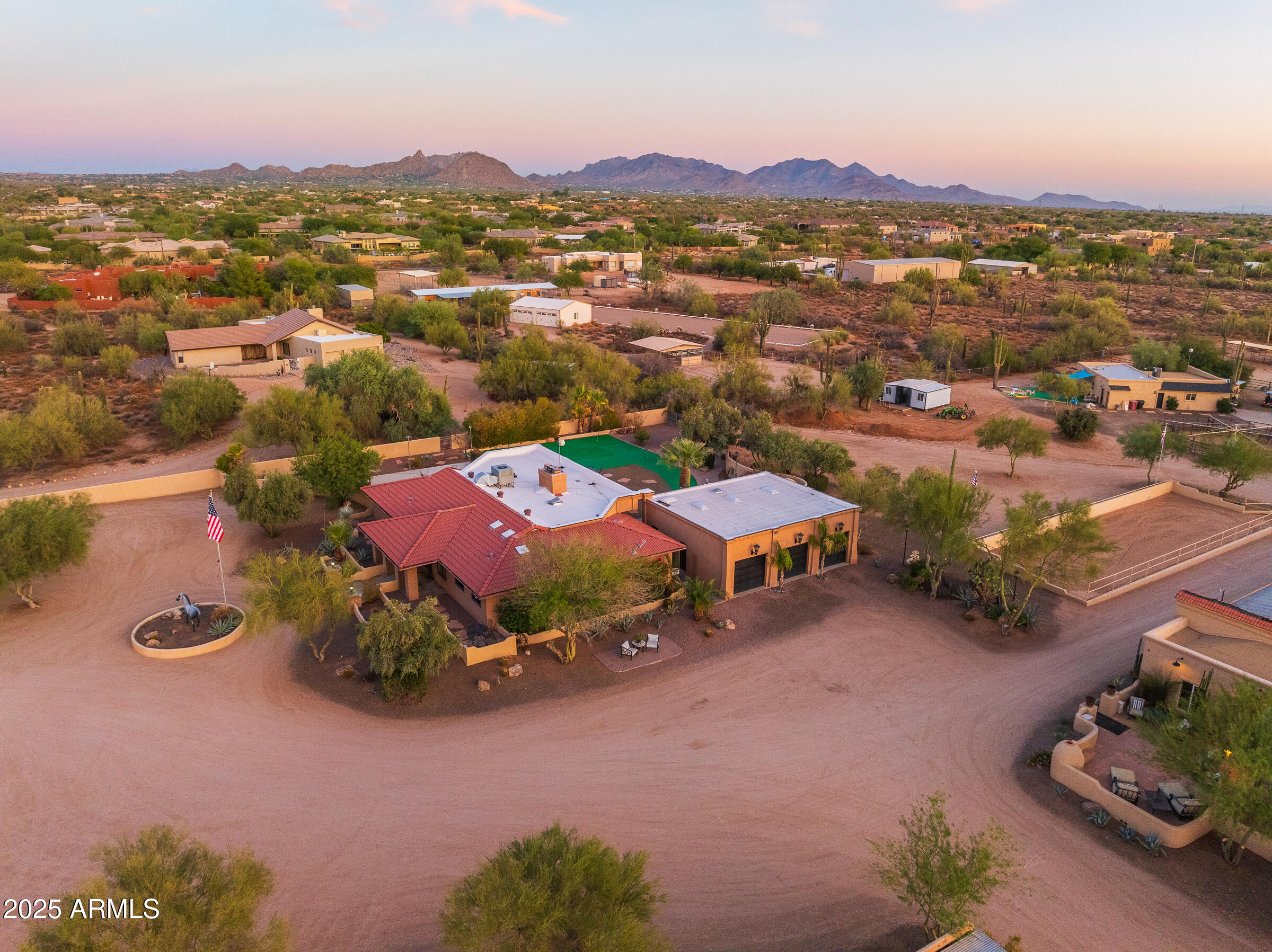 CUSTOM SCOTTSDALE RANCH - Residential