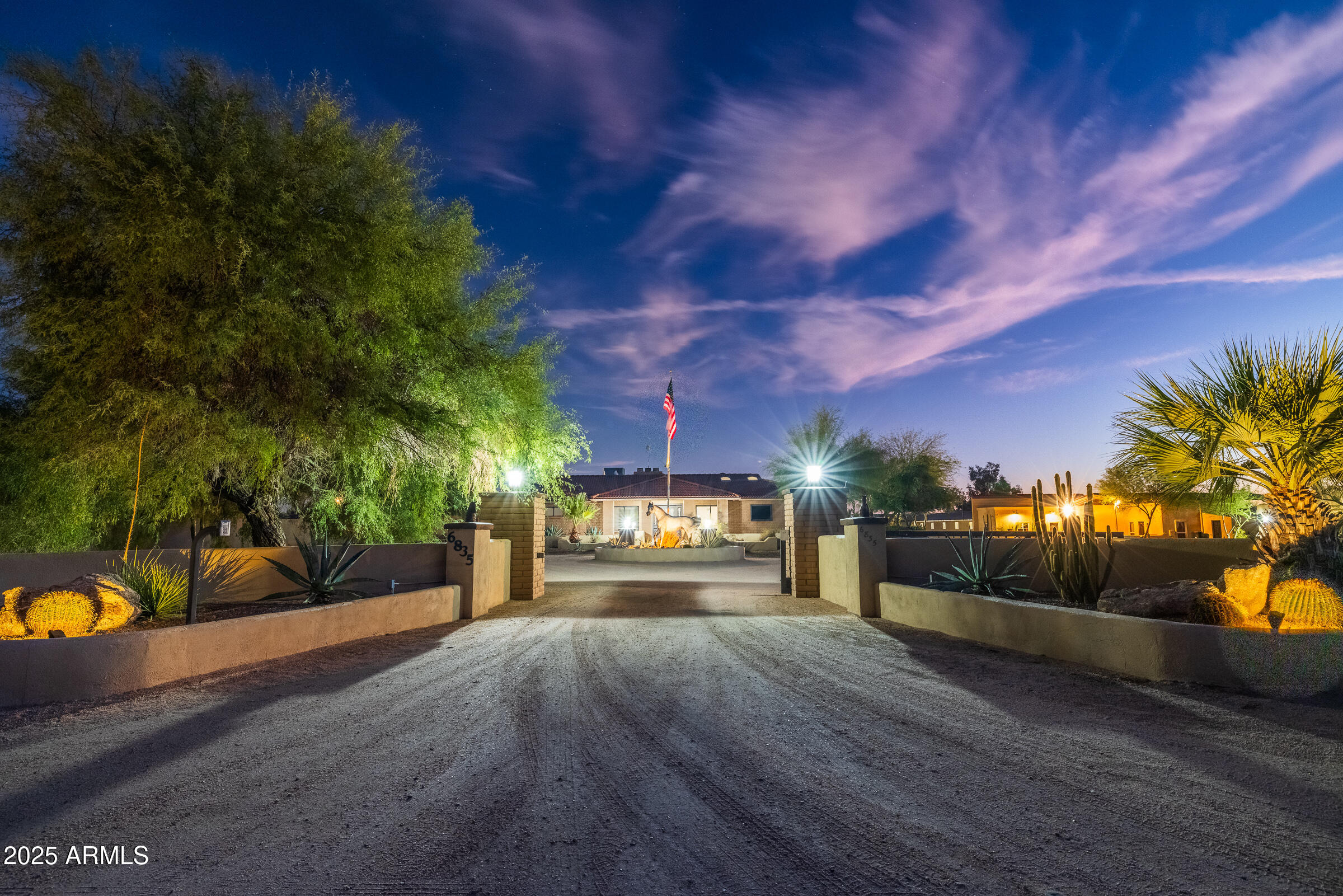 CUSTOM SCOTTSDALE RANCH - Residential