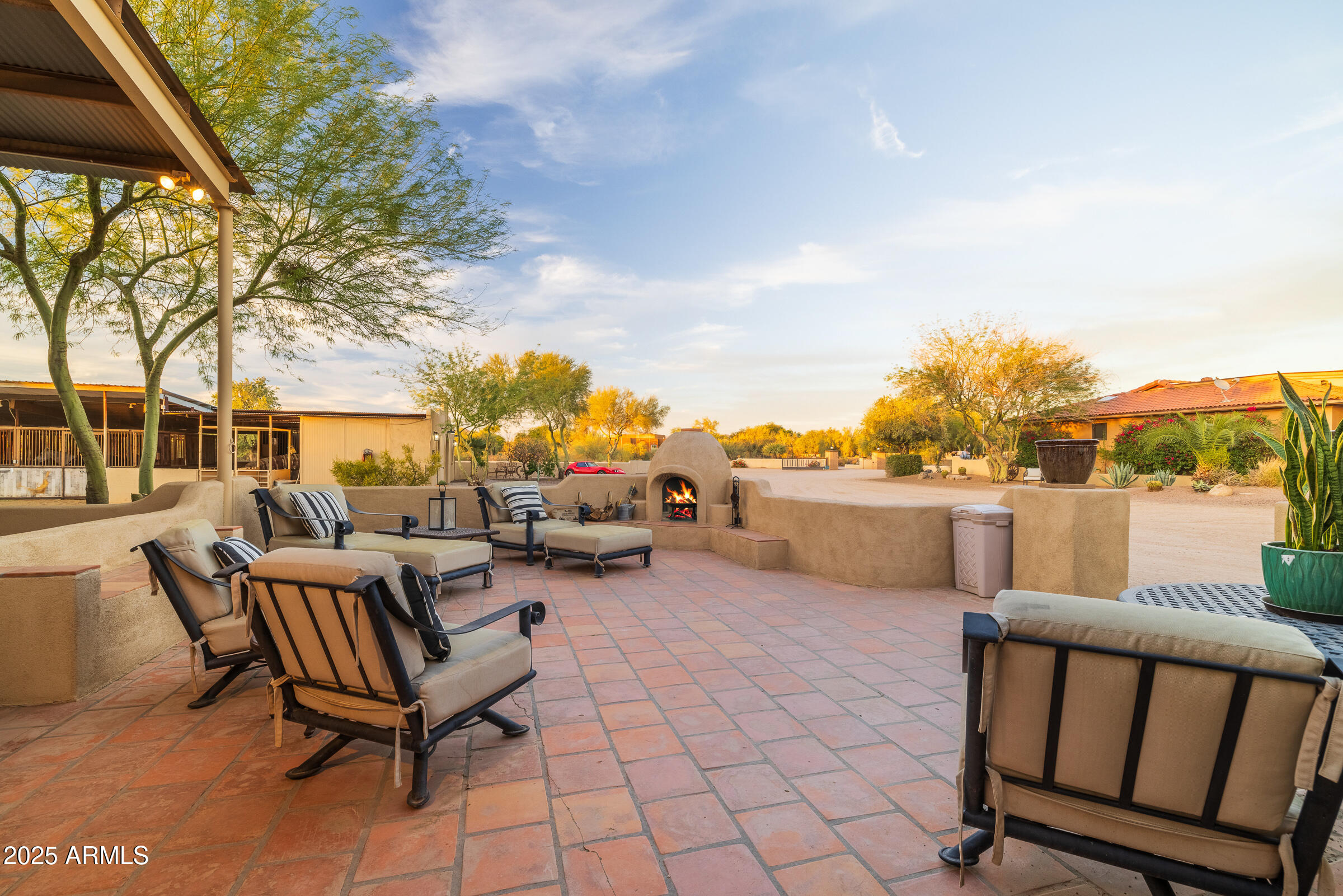 CUSTOM SCOTTSDALE RANCH - Residential