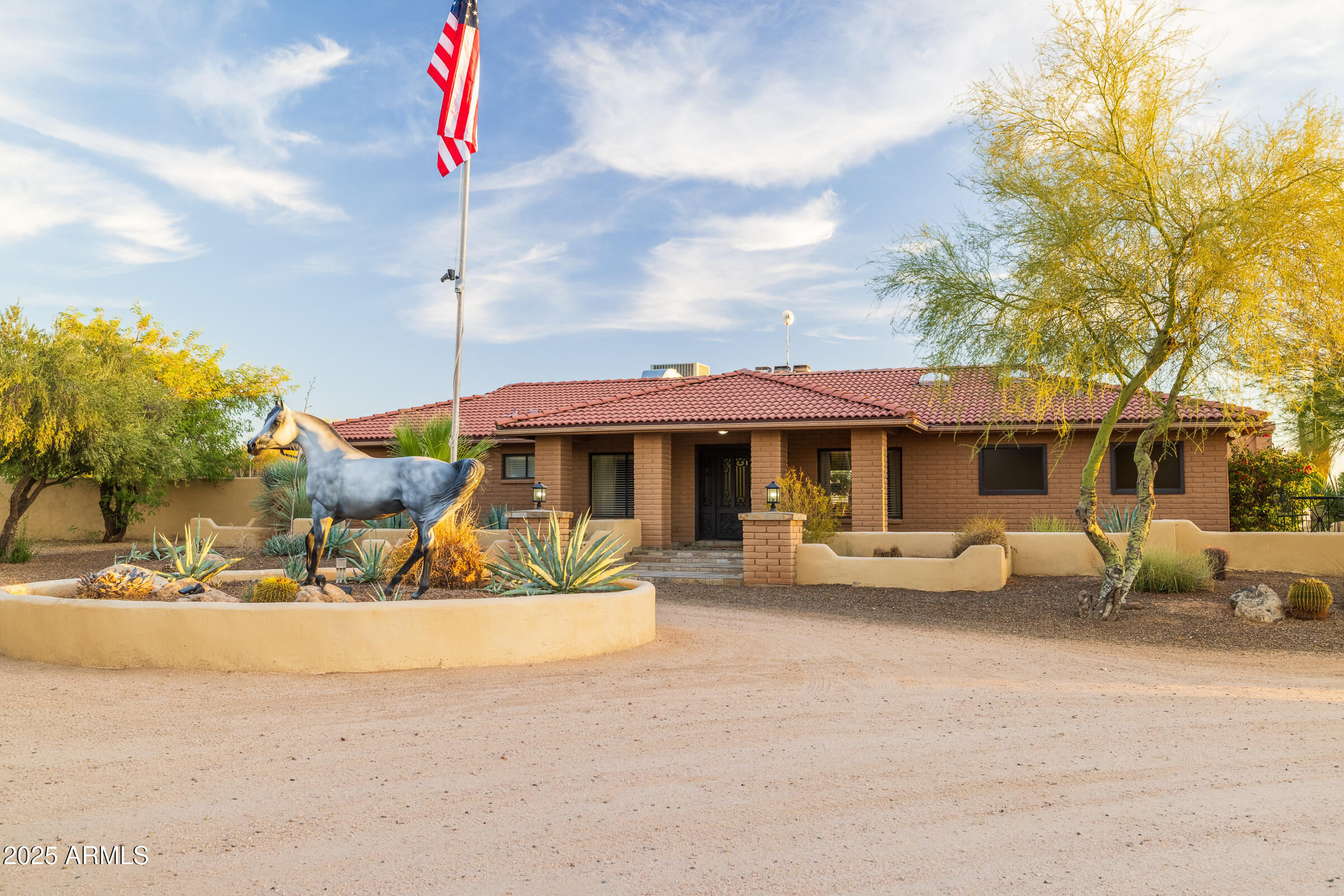 CUSTOM SCOTTSDALE RANCH - Residential