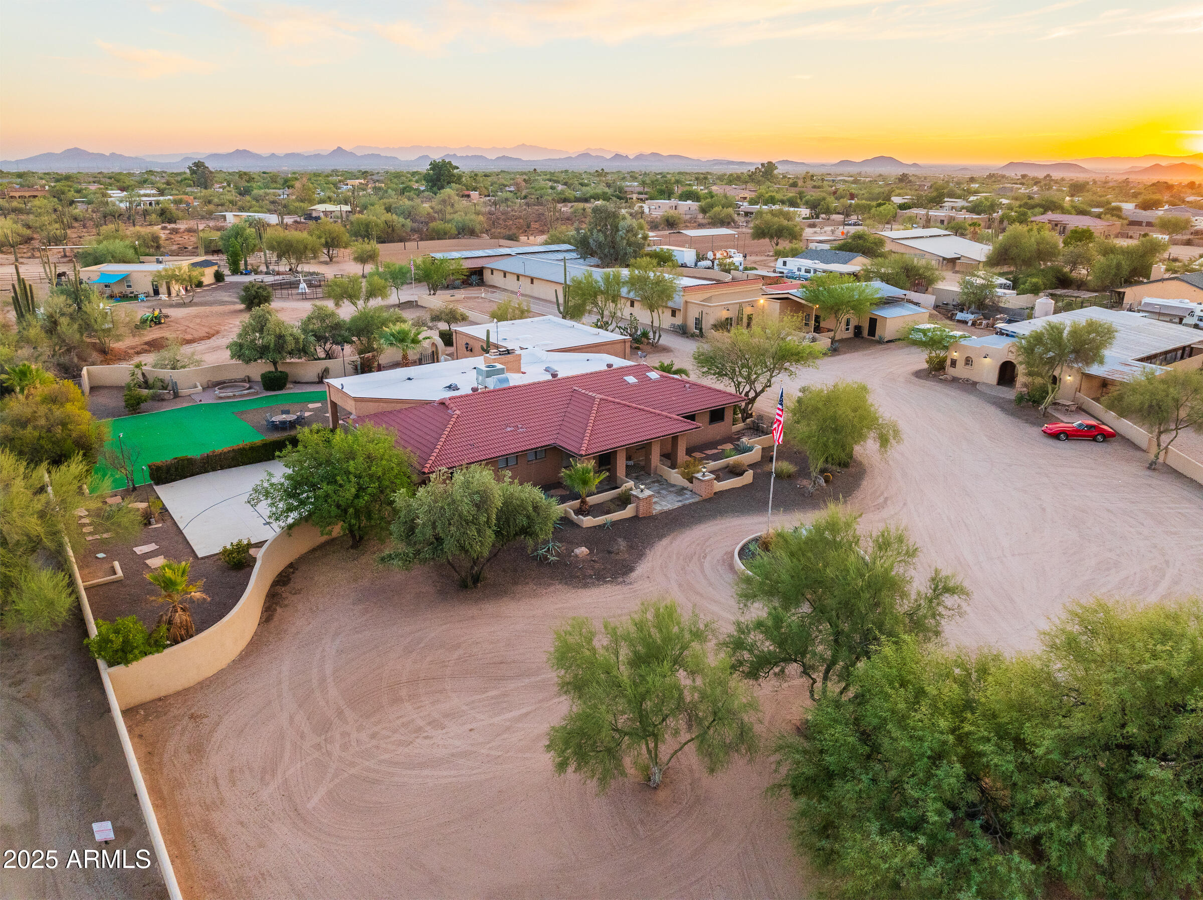 CUSTOM SCOTTSDALE RANCH - Residential