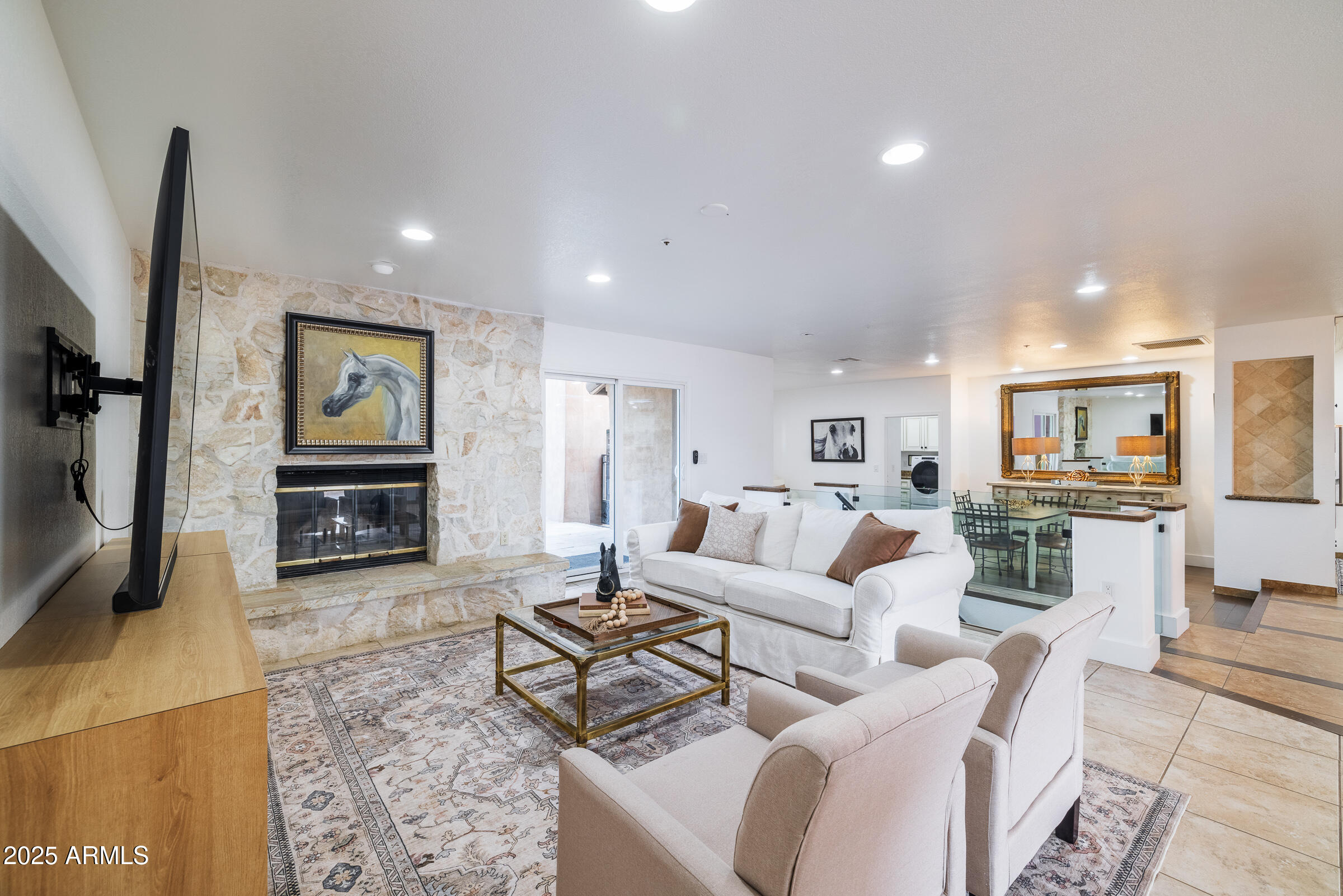 CUSTOM SCOTTSDALE RANCH - Residential