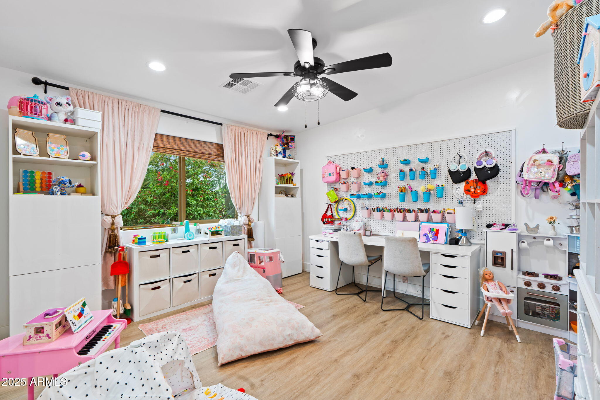 CUSTOM SCOTTSDALE RANCH - Residential