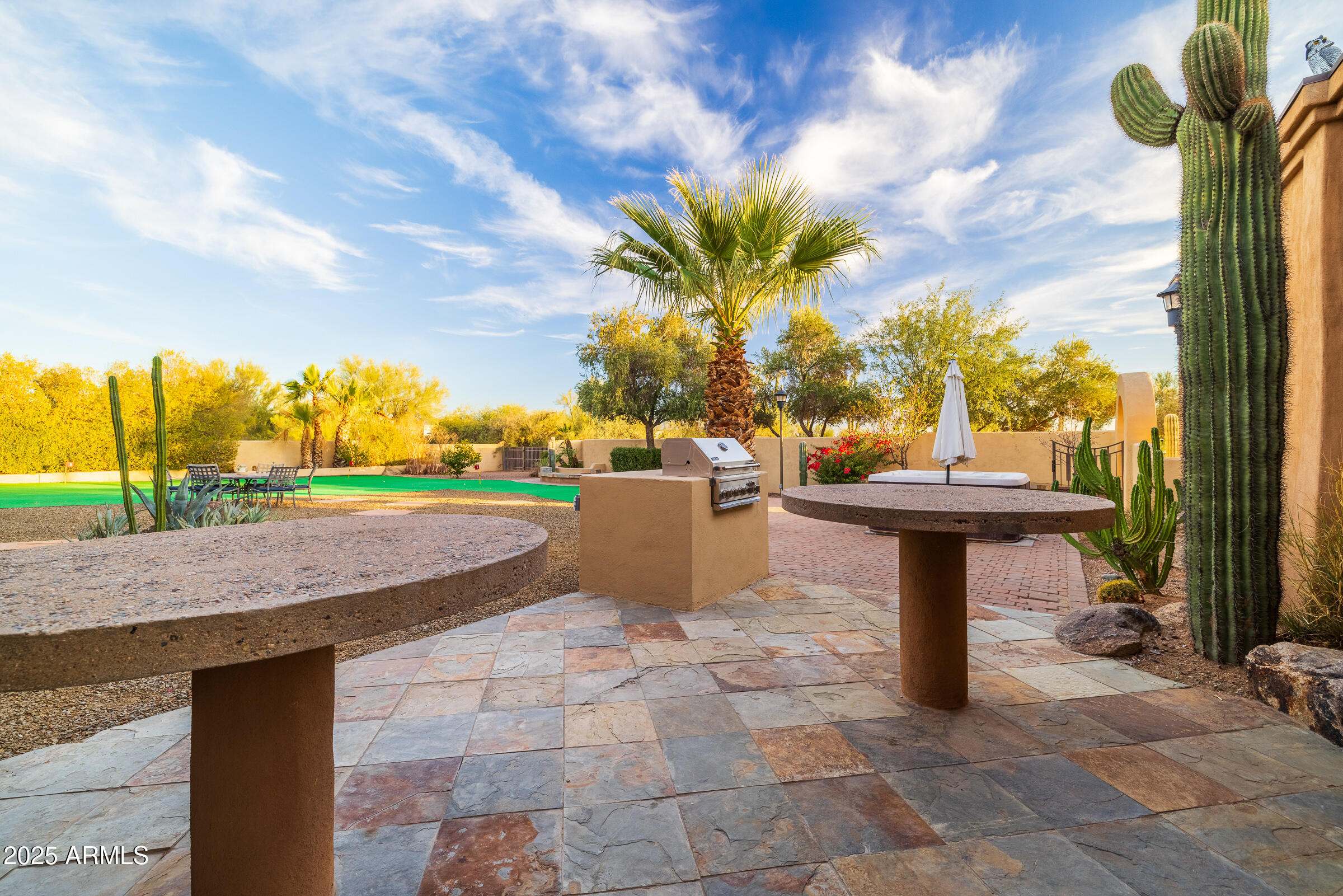CUSTOM SCOTTSDALE RANCH - Residential