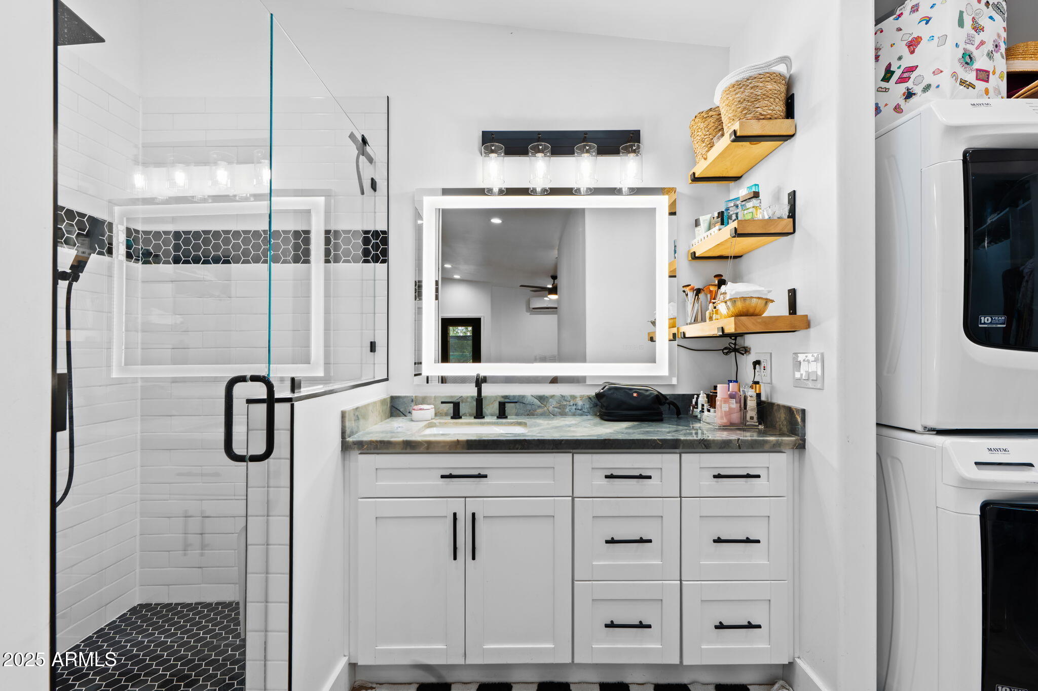 CUSTOM SCOTTSDALE RANCH - Residential