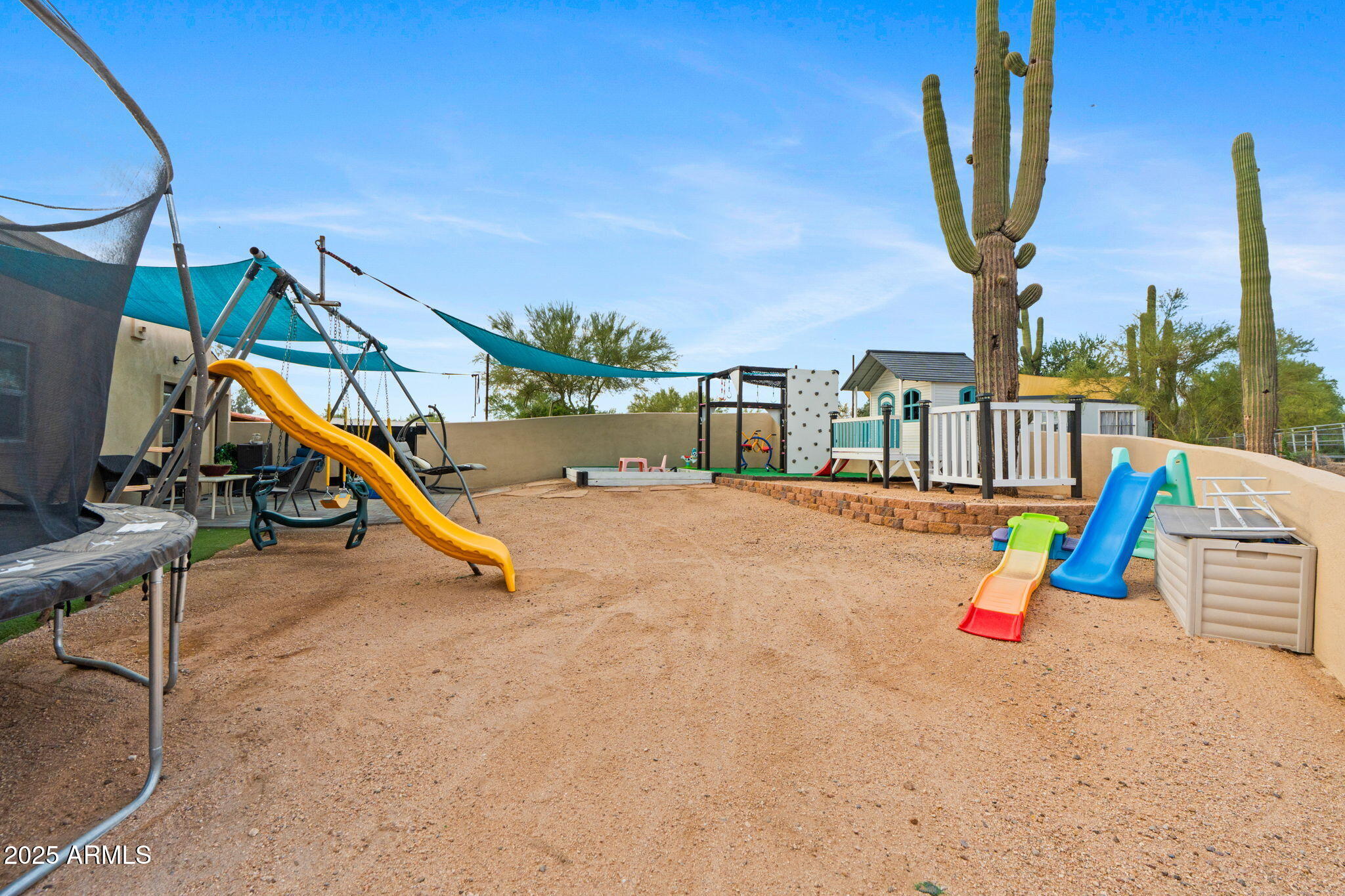 CUSTOM SCOTTSDALE RANCH - Residential