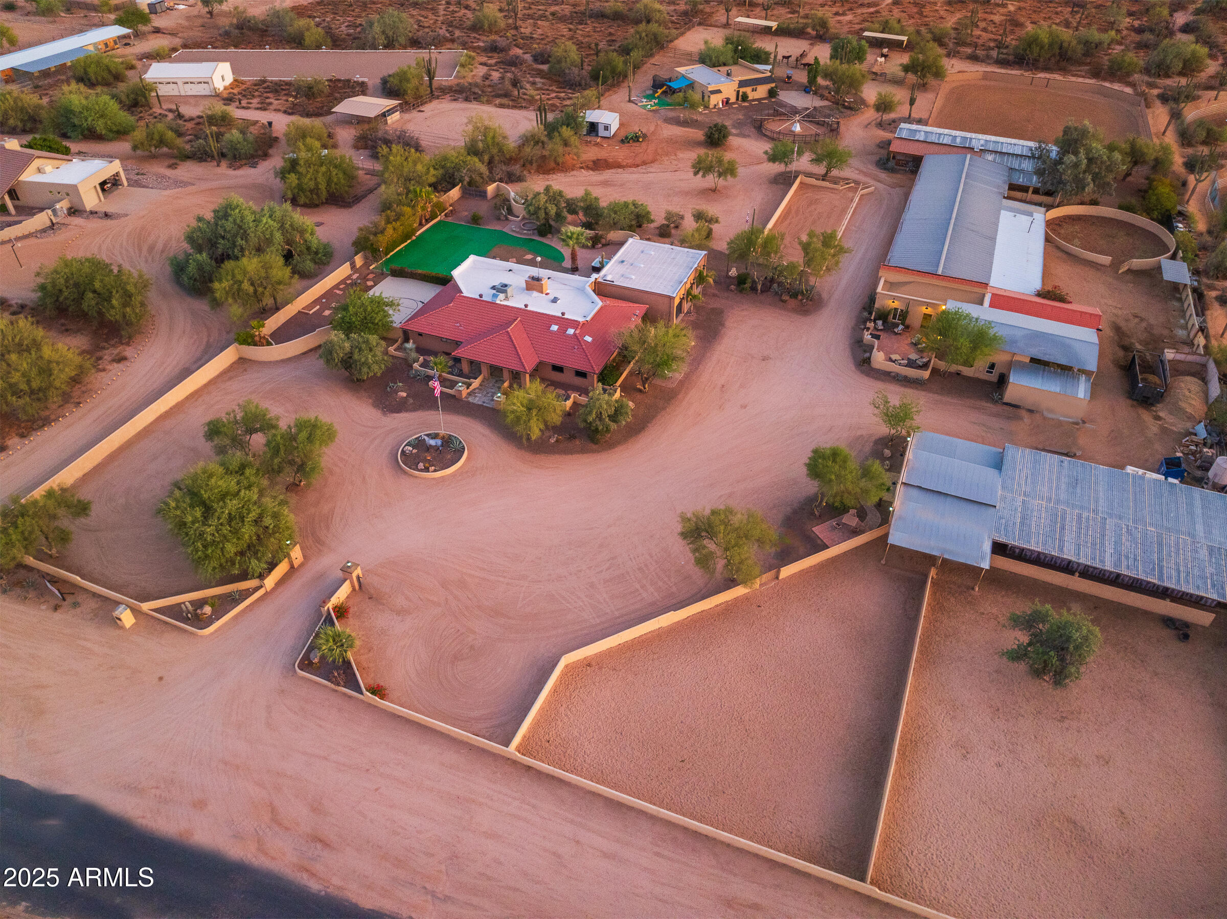 CUSTOM SCOTTSDALE RANCH - Residential
