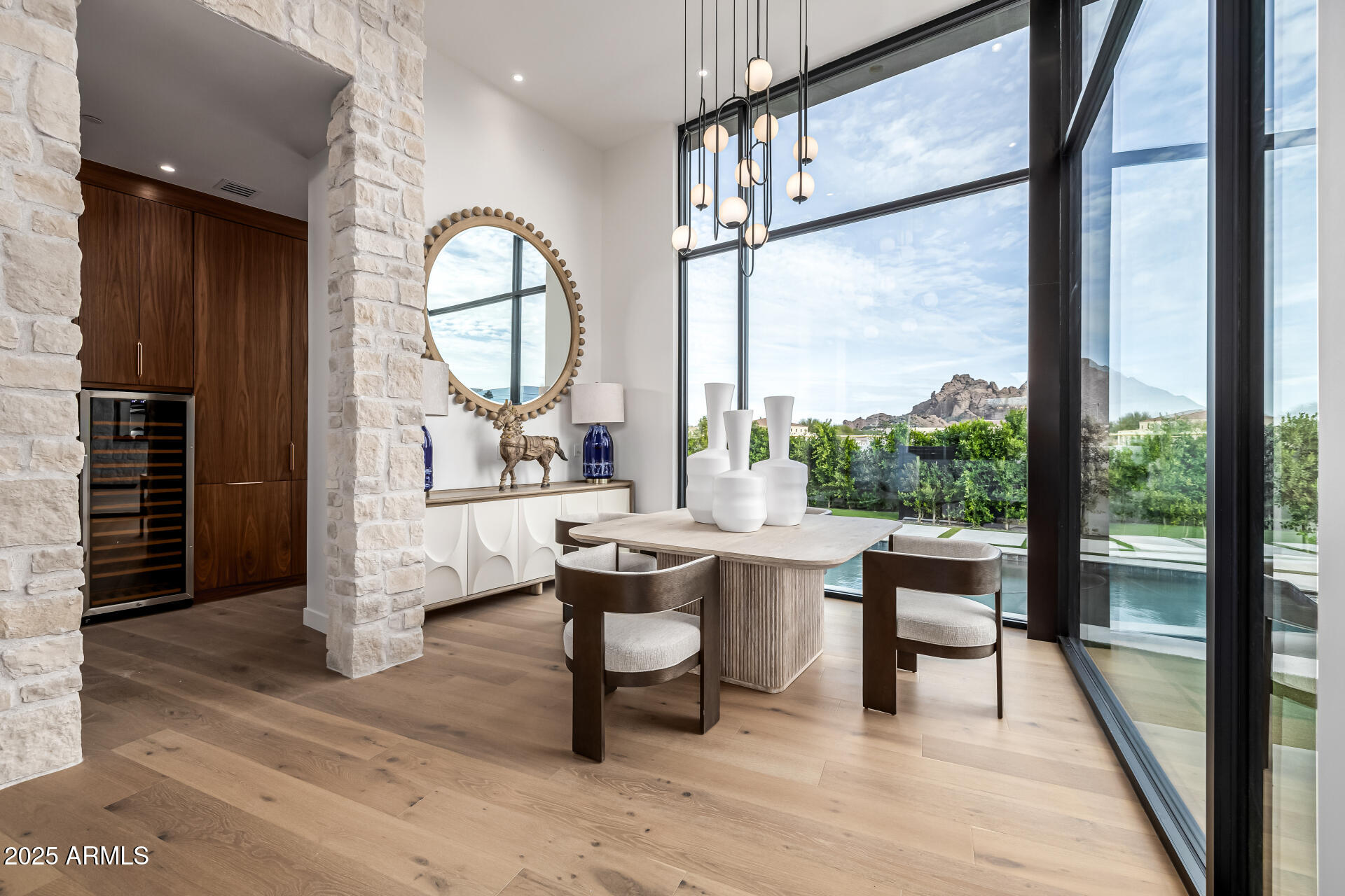 WHITE ESTATES AMD - Residential