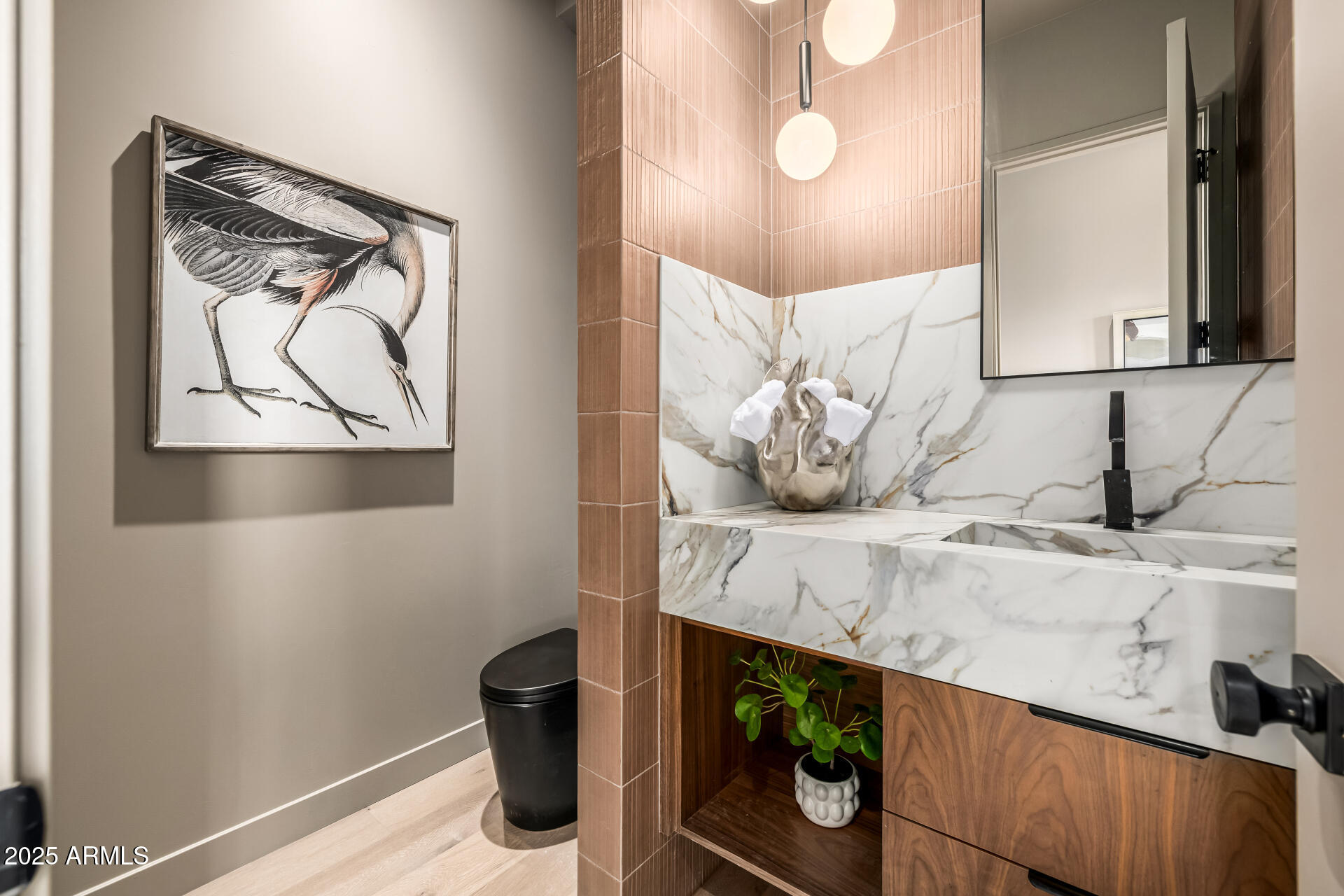 WHITE ESTATES AMD - Residential