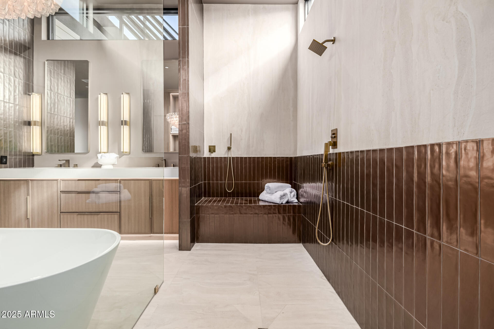 WHITE ESTATES AMD - Residential