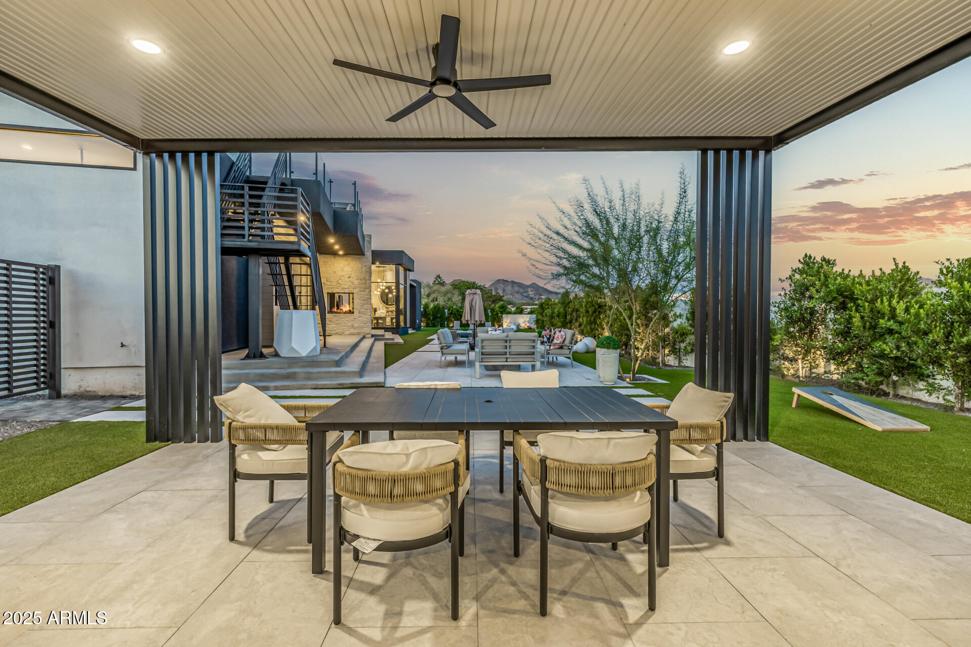 WHITE ESTATES AMD - Residential