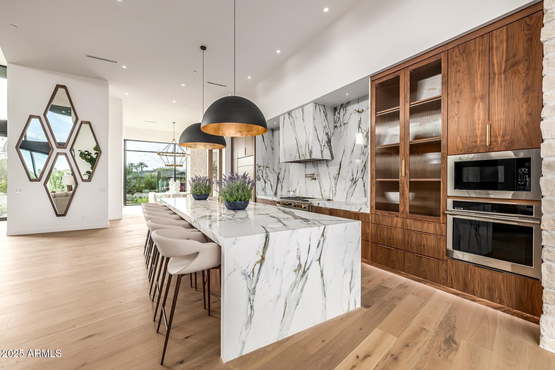 WHITE ESTATES AMD - Residential