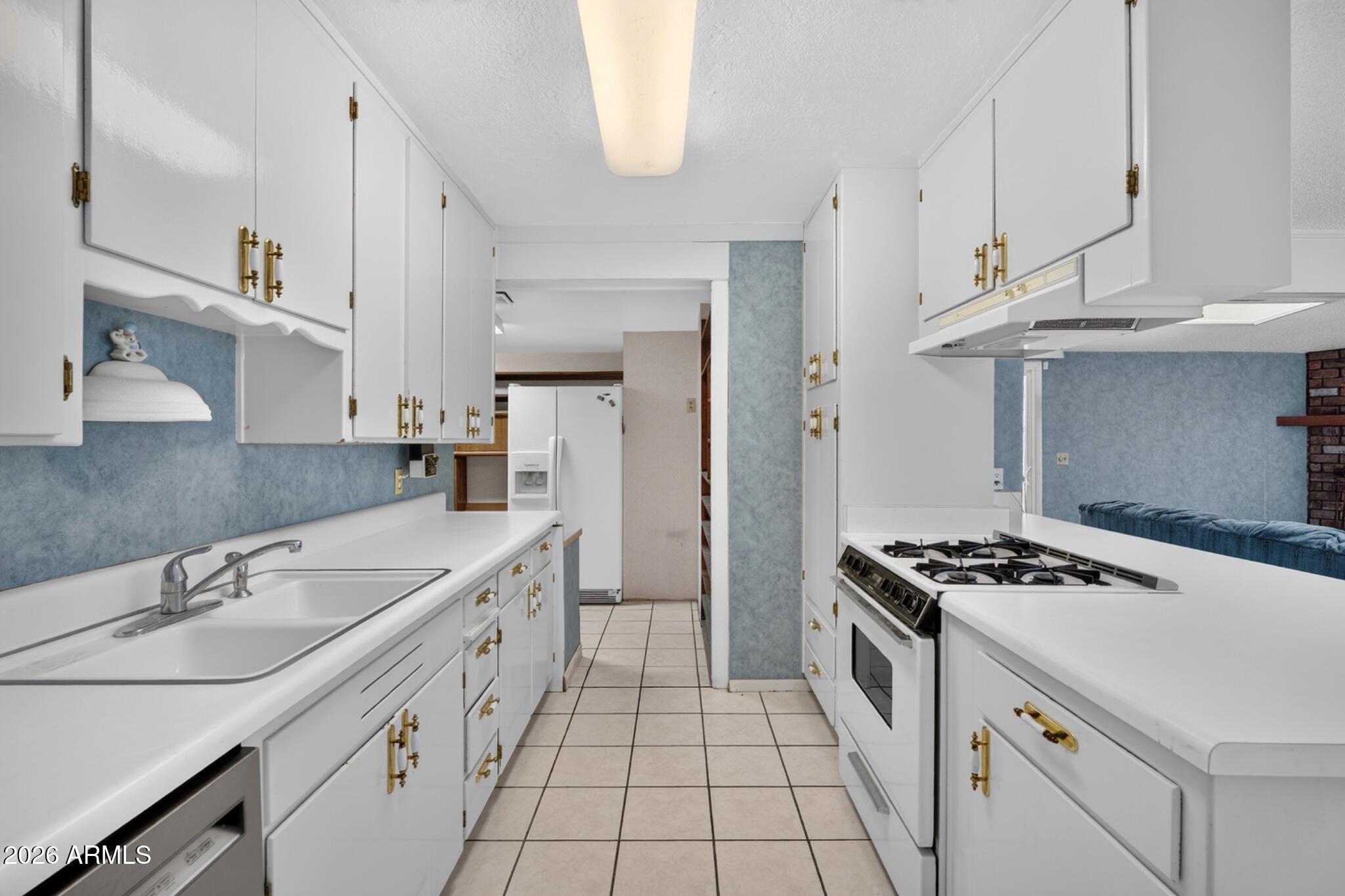 WESTOWN 6 LOT 1085-1241 TR C - Residential