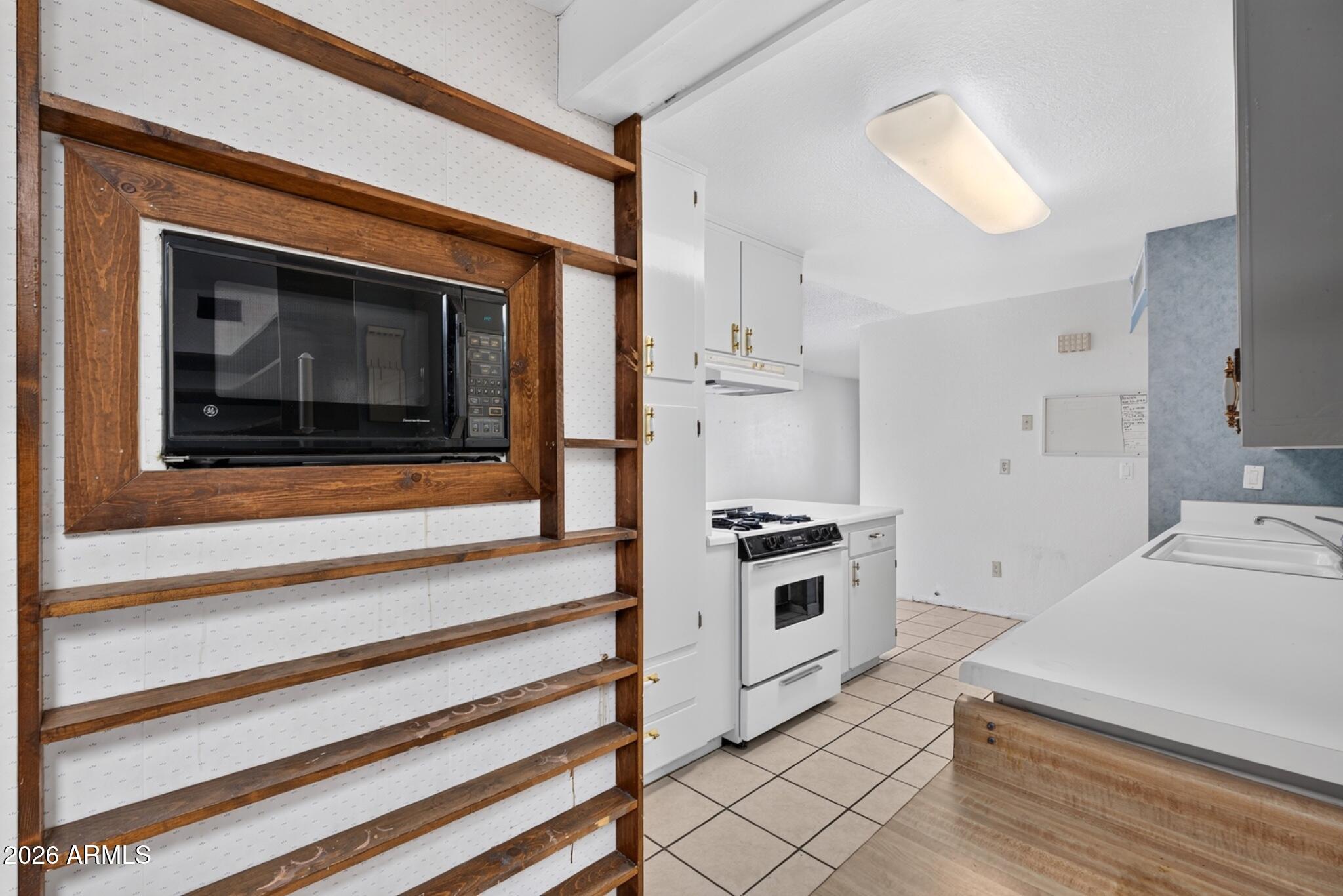WESTOWN 6 LOT 1085-1241 TR C - Residential