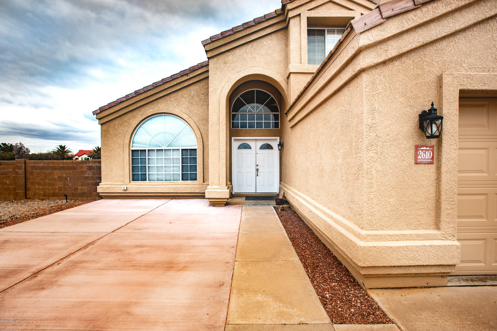 MOUNTAIN SHADOWS PHASE E - Residential