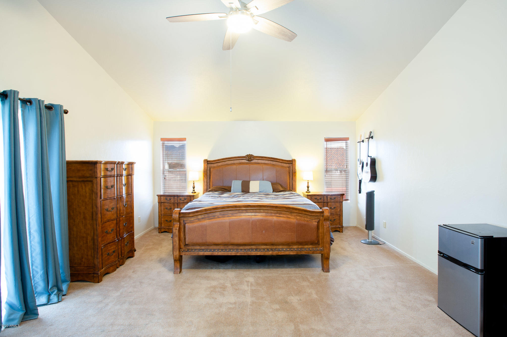 MOUNTAIN SHADOWS PHASE E - Residential