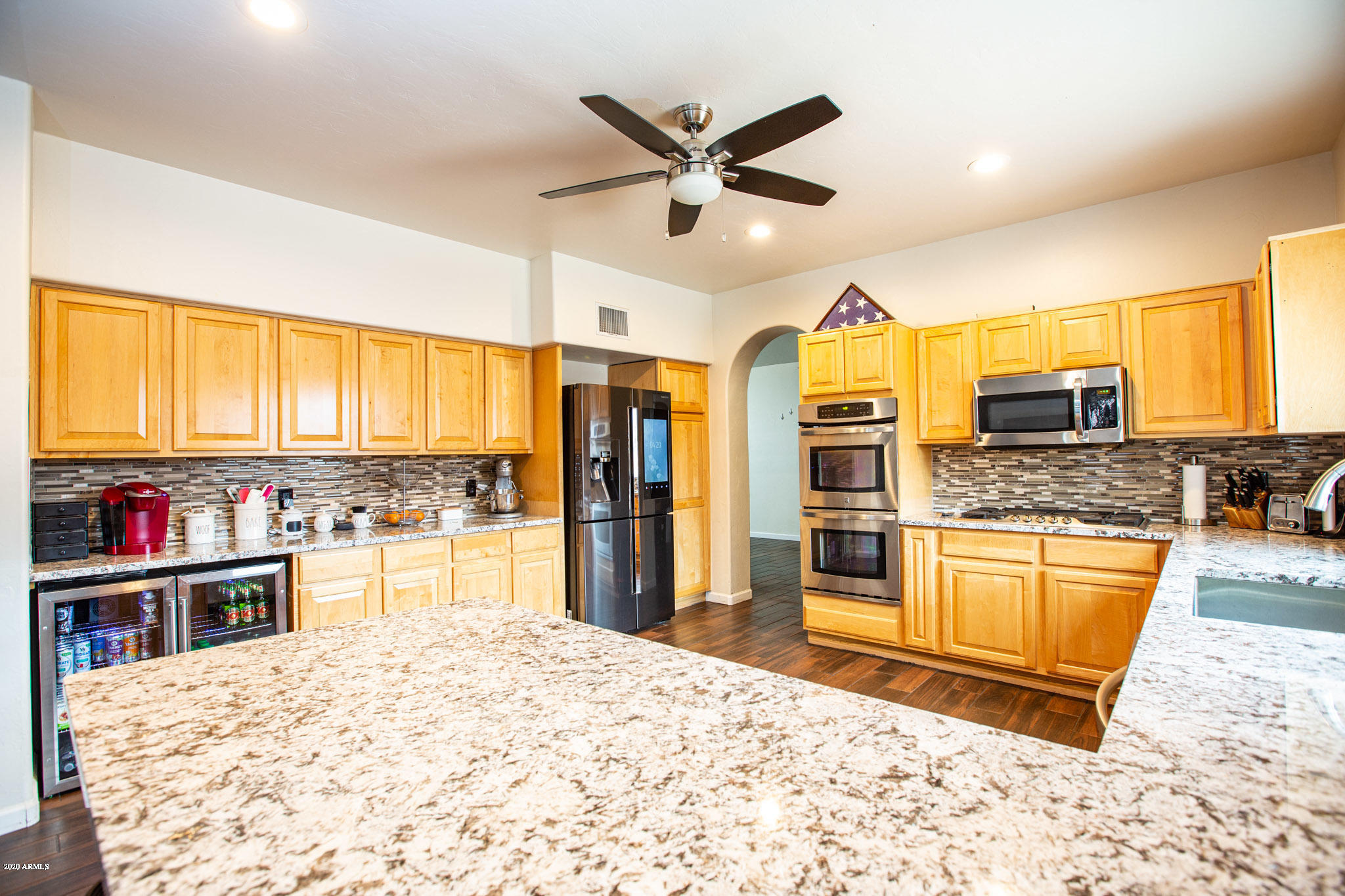 MOUNTAIN SHADOWS PHASE E - Residential