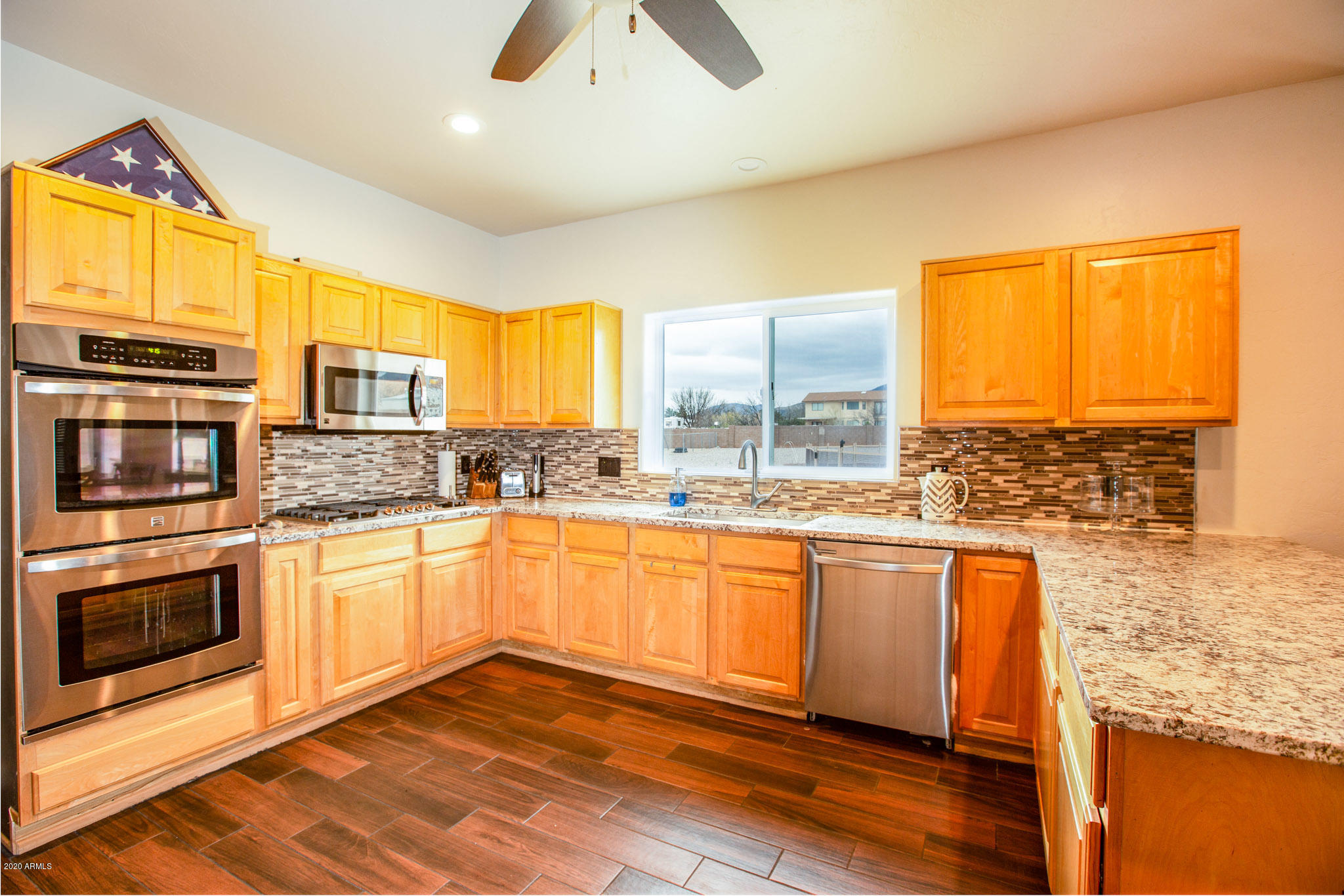 MOUNTAIN SHADOWS PHASE E - Residential