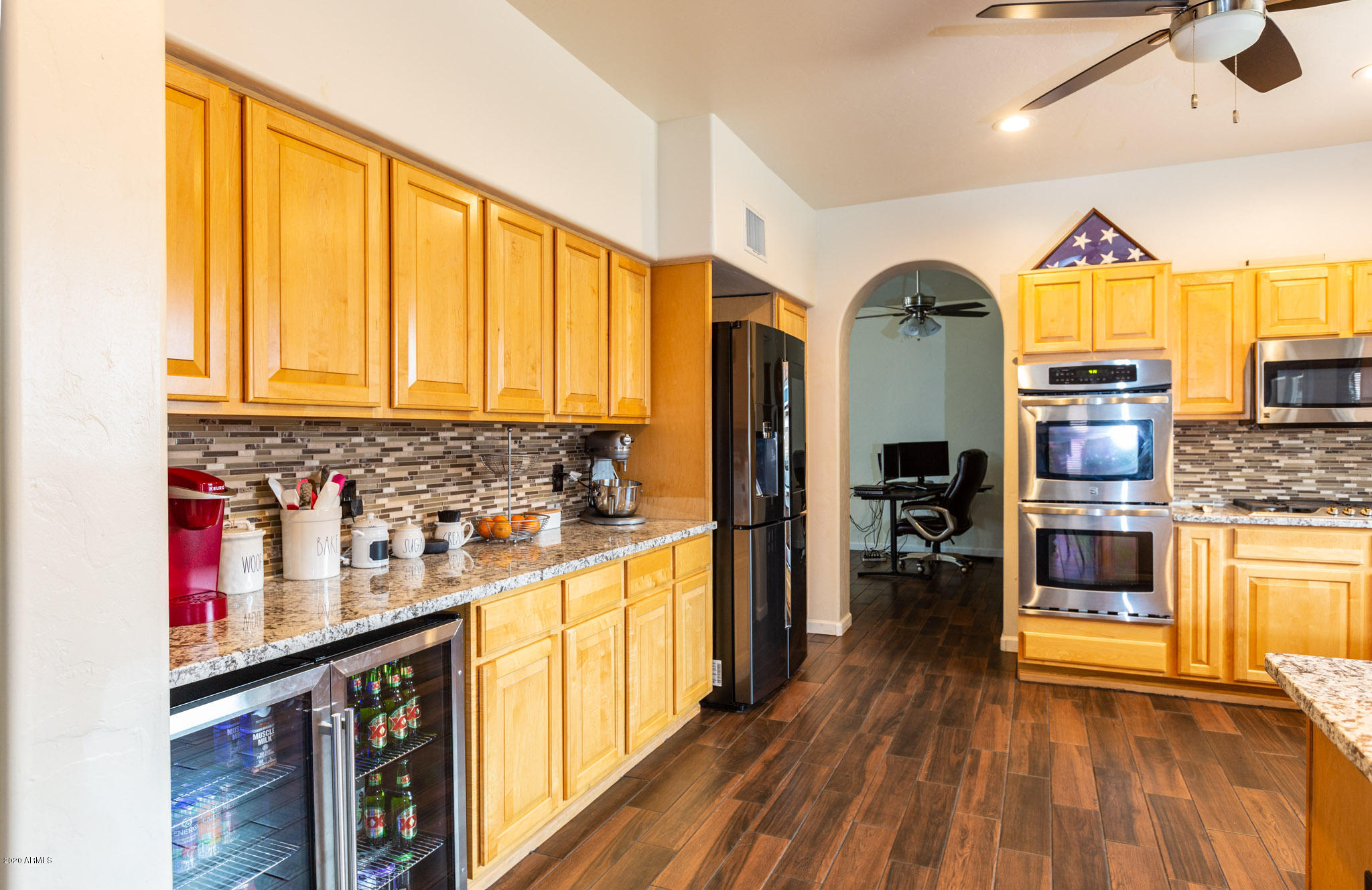 MOUNTAIN SHADOWS PHASE E - Residential