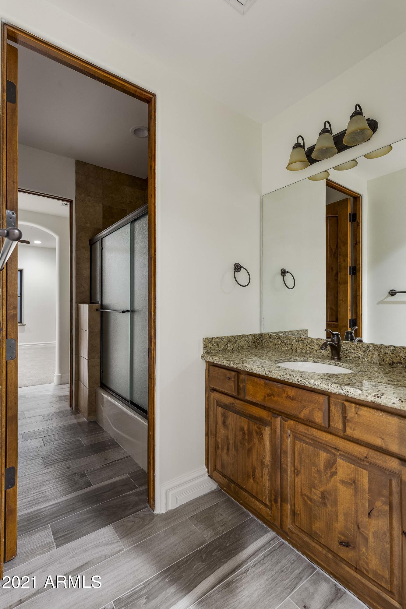 BAARS ESTATES - Residential