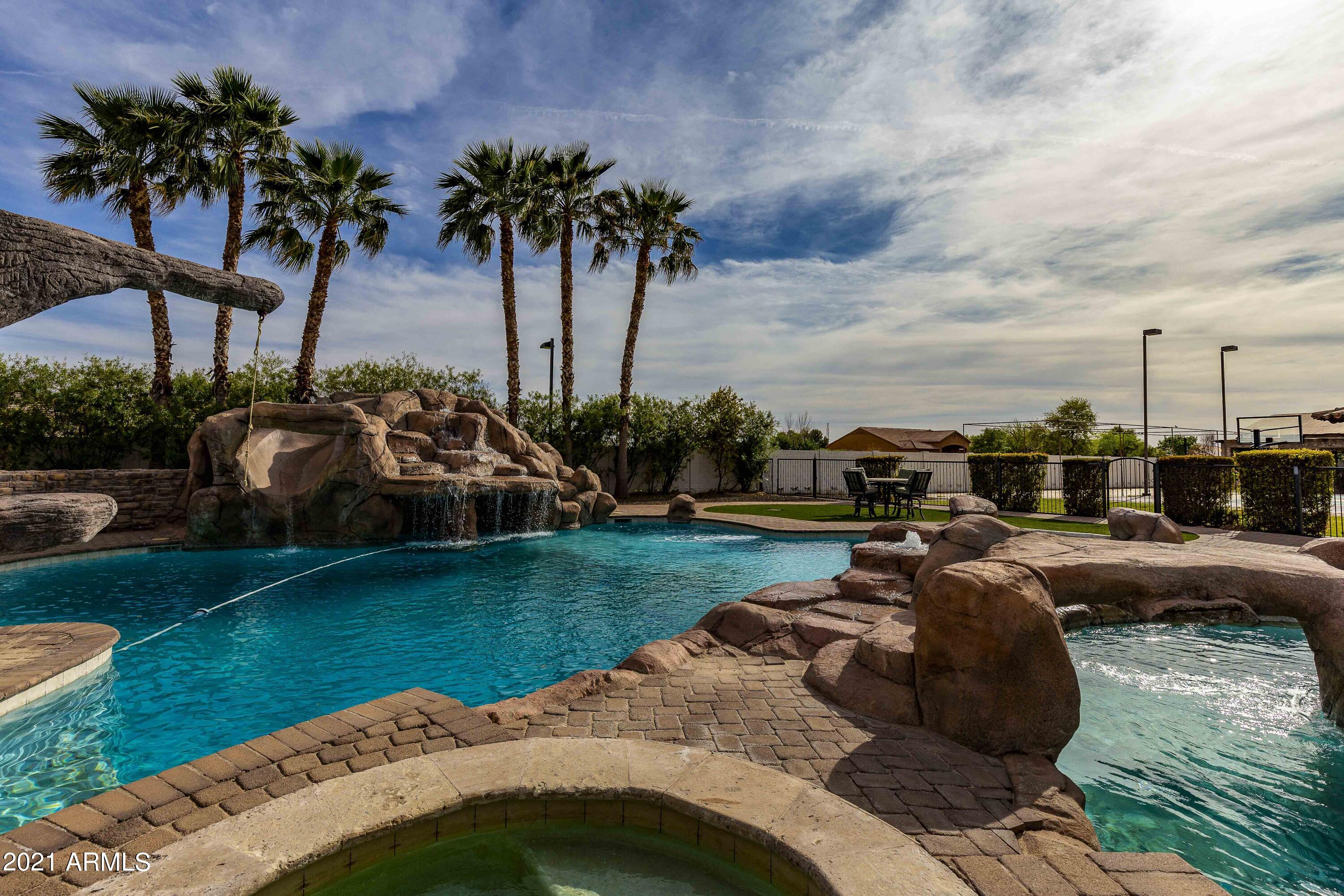 BAARS ESTATES - Residential