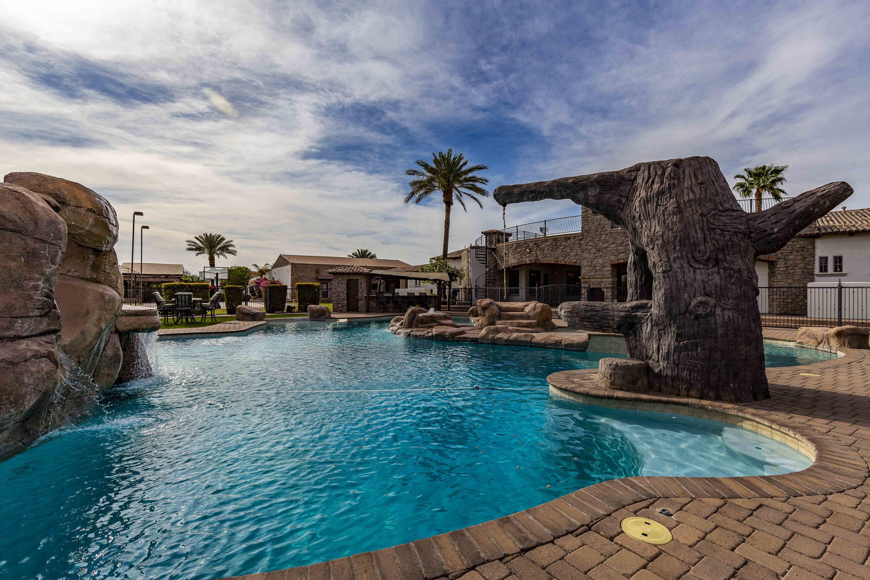 BAARS ESTATES - Residential