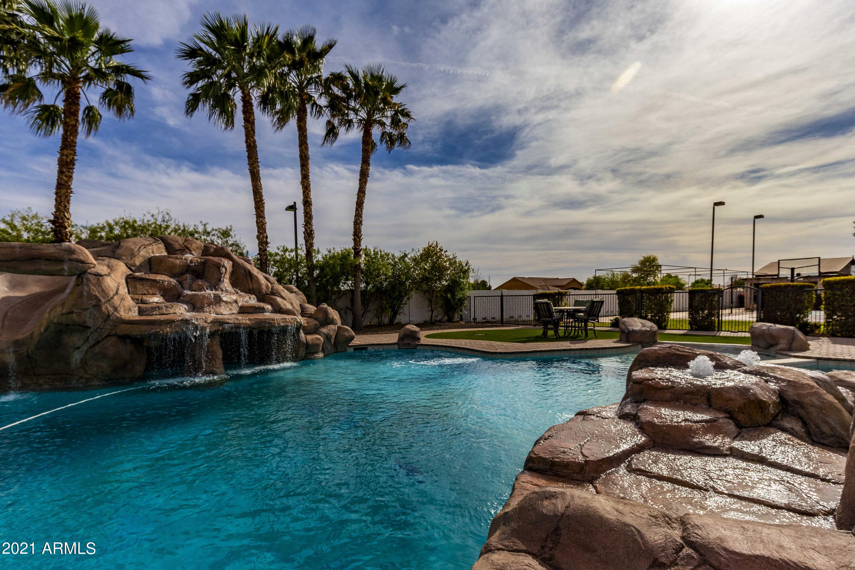 BAARS ESTATES - Residential