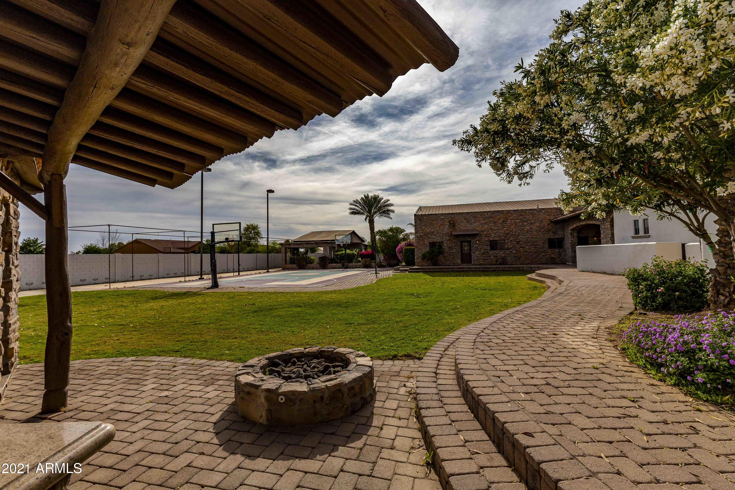 BAARS ESTATES - Residential