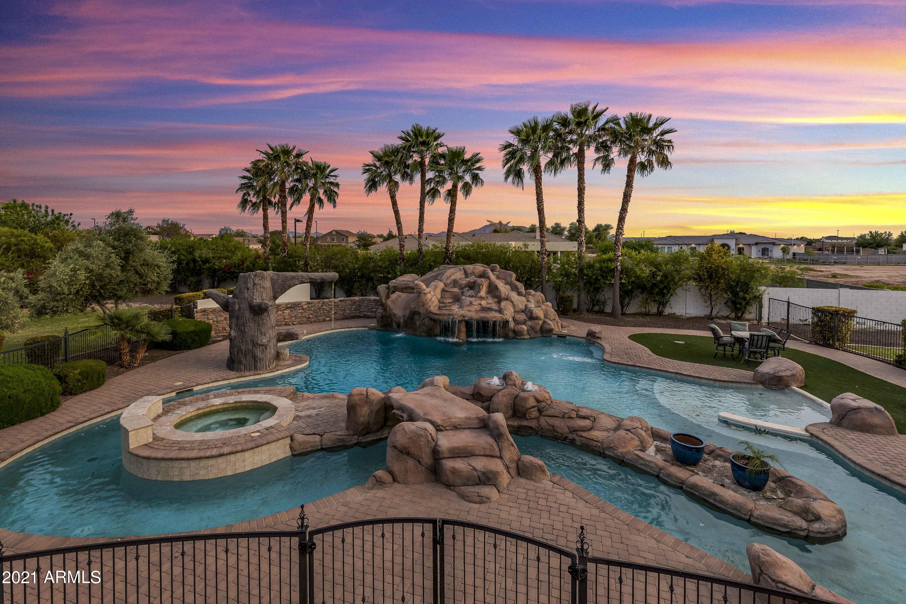 BAARS ESTATES - Residential