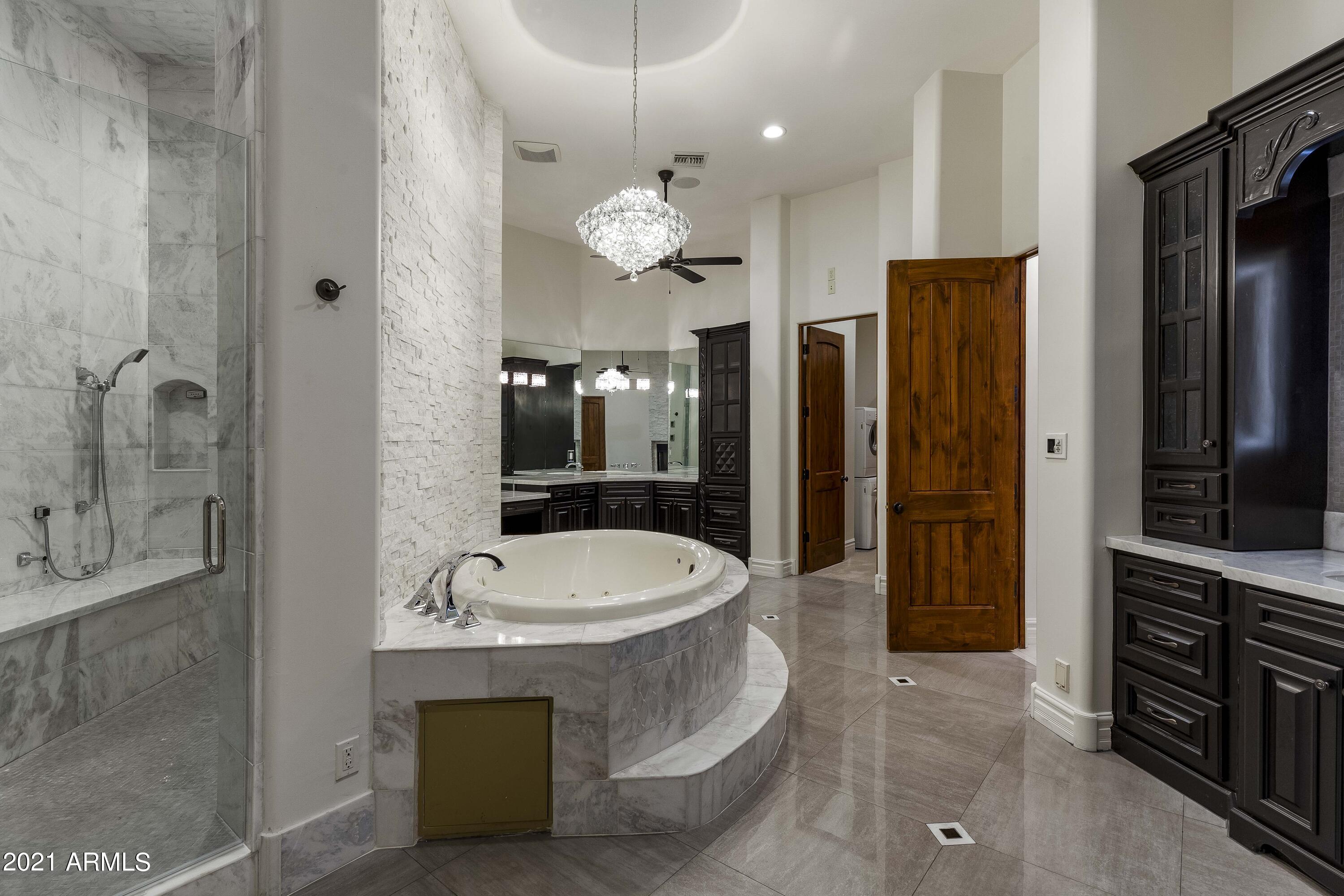 BAARS ESTATES - Residential