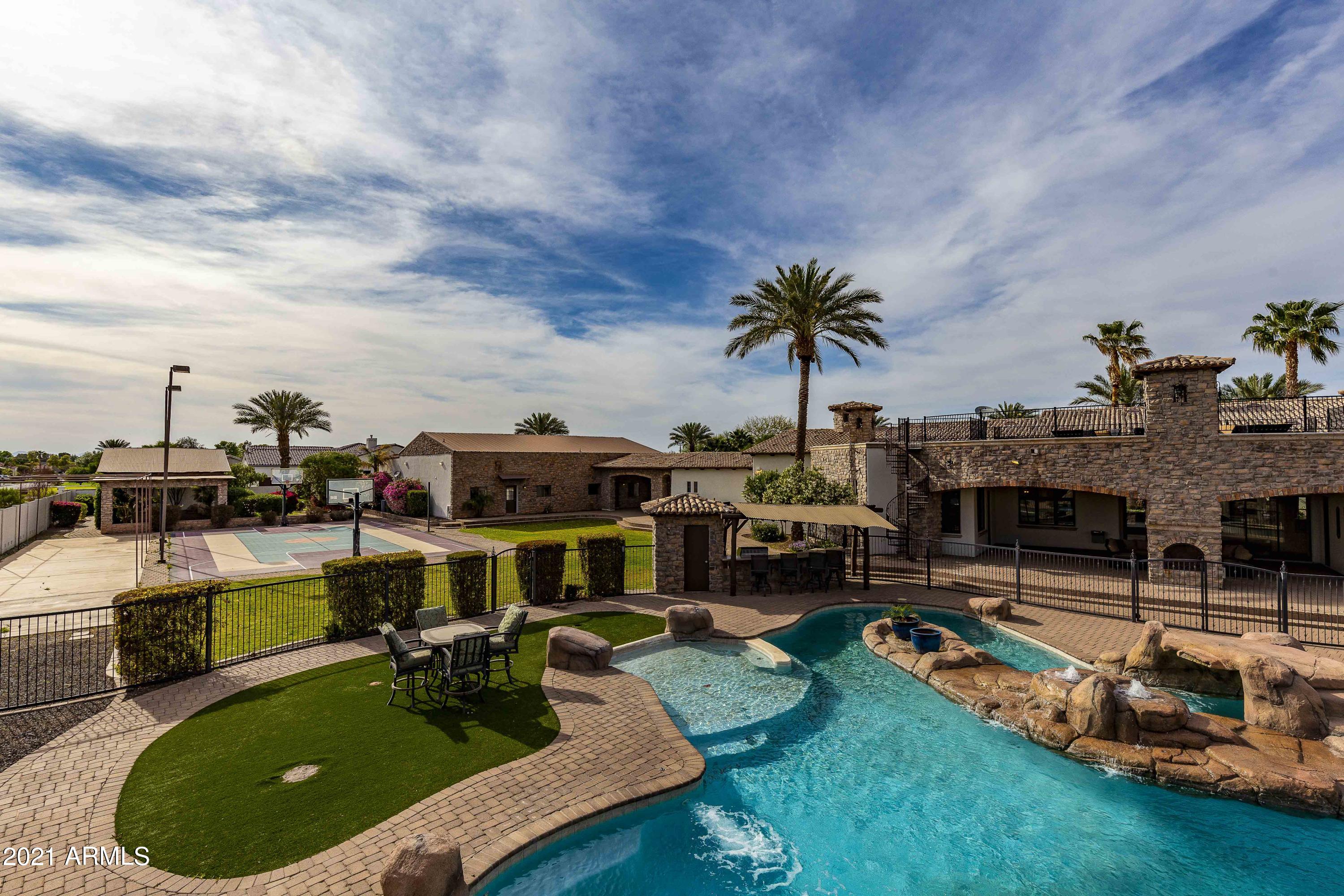 BAARS ESTATES - Residential