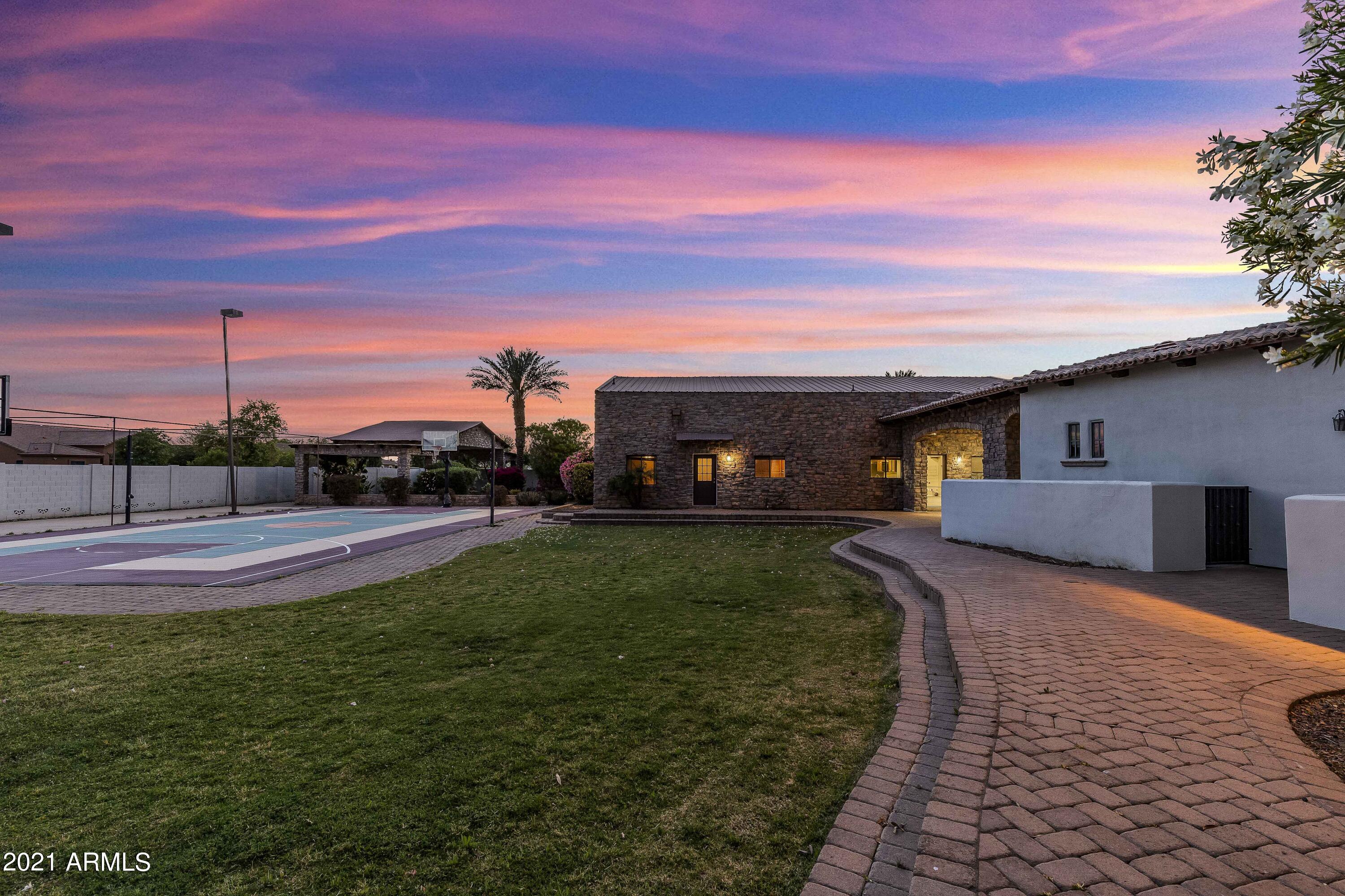 BAARS ESTATES - Residential