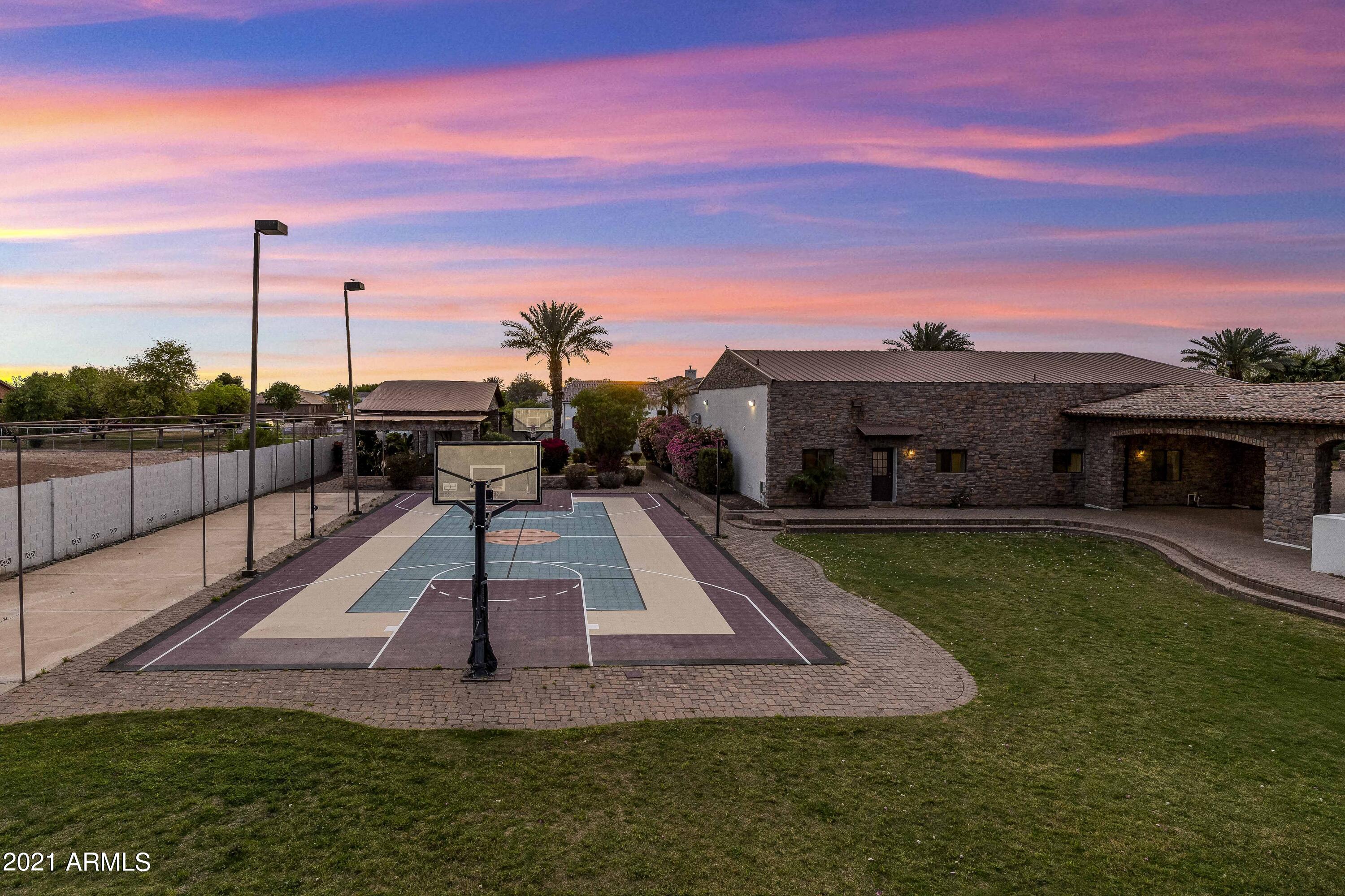 BAARS ESTATES - Residential