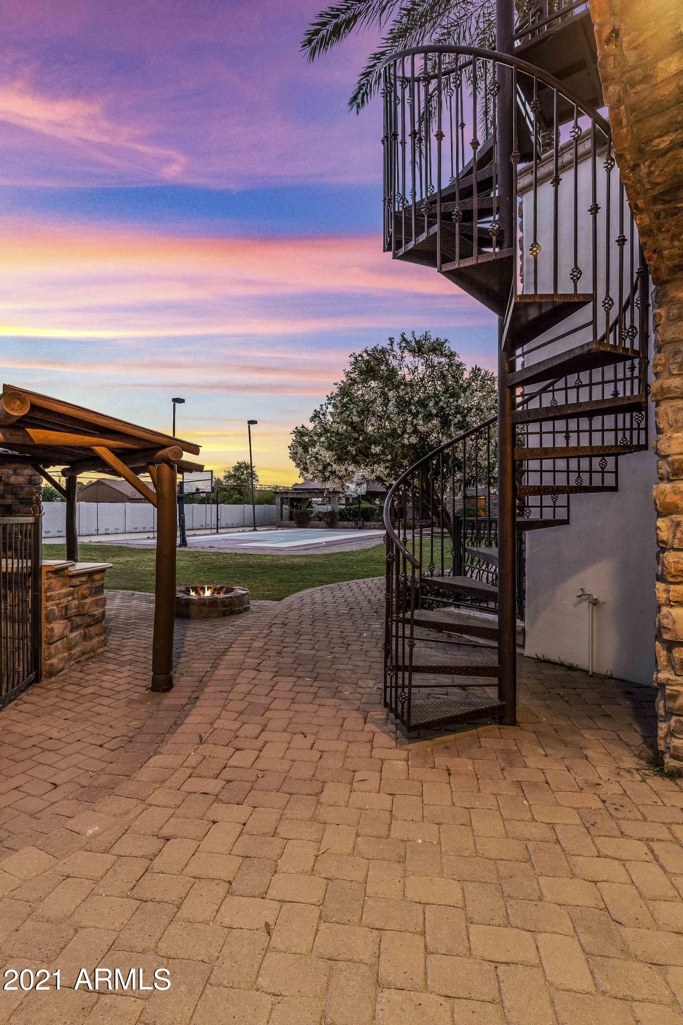 BAARS ESTATES - Residential