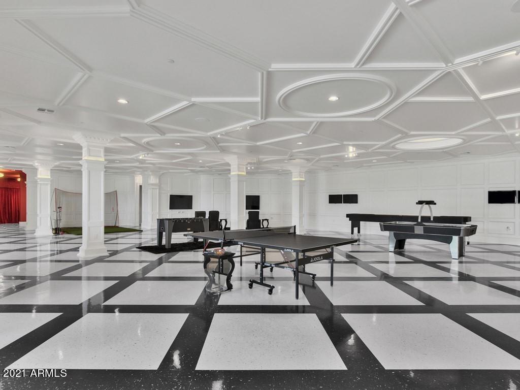 CLUB ESTATES - Residential