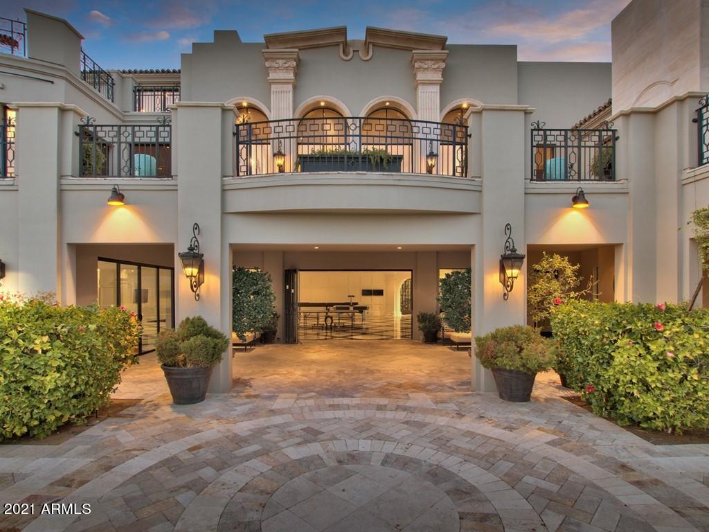 CLUB ESTATES - Residential