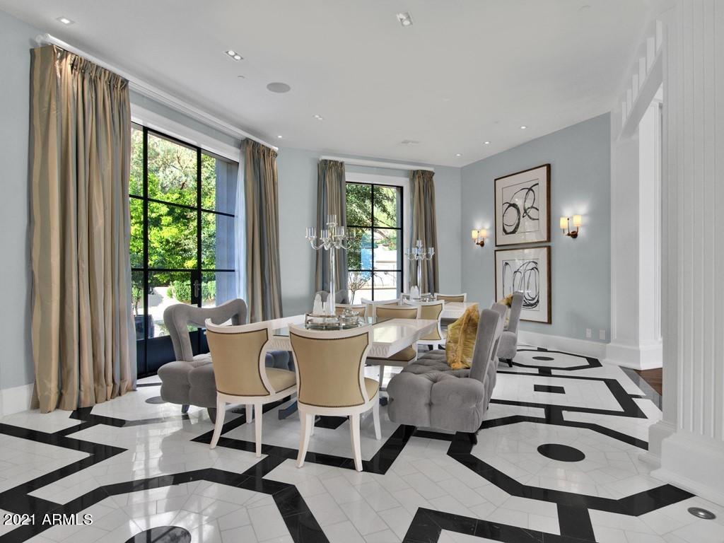 CLUB ESTATES - Residential