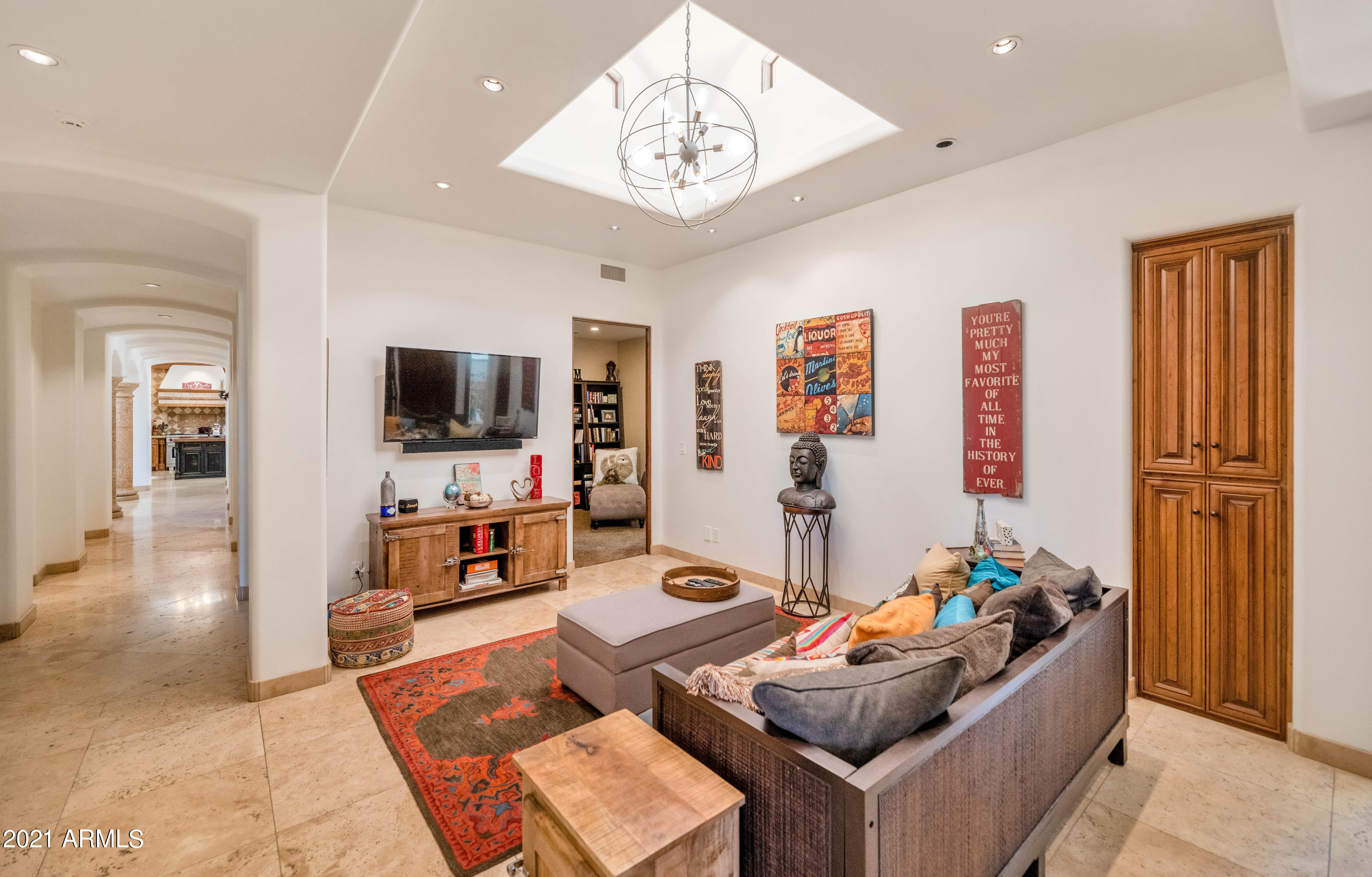 BRET HILLS - Residential